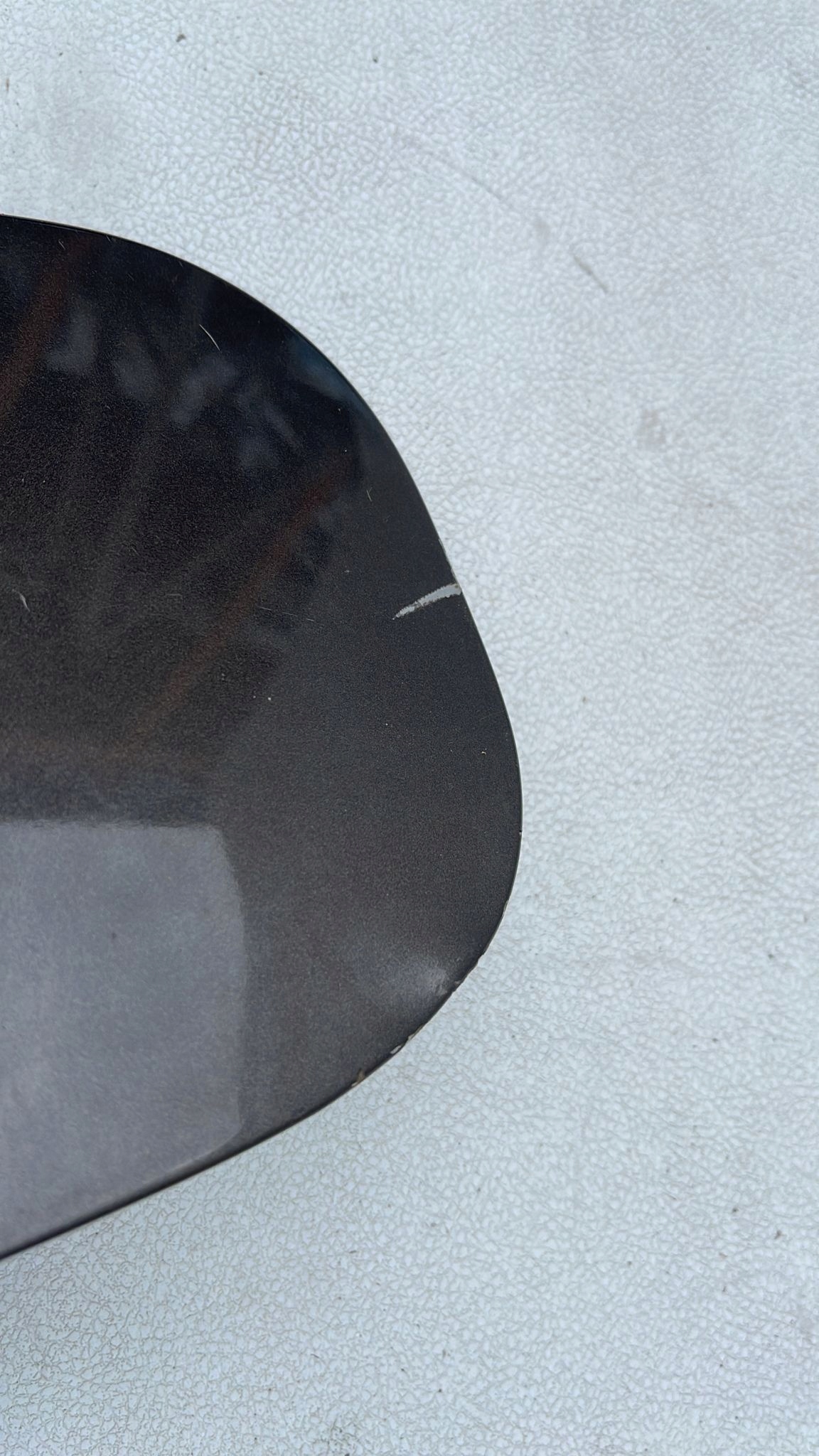 Pokrywa wlewu paliwa Mazda KB7W42410 Typ samochodu Samochody osobowe