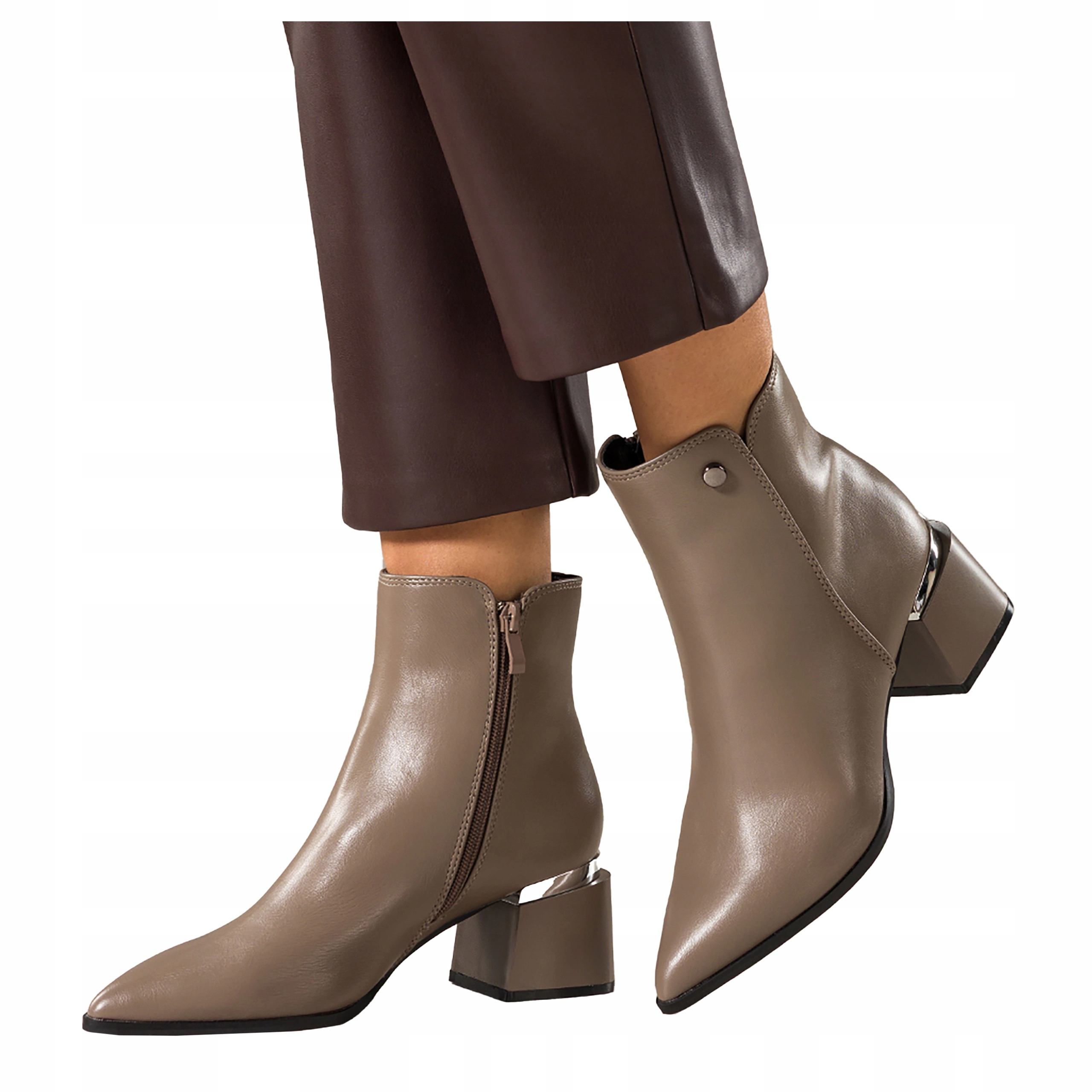 Kotníkové Boty Béžové Dámské na Širokém Podpatku Pohodlné Ozdoba na Svršku Moderní vel. 39