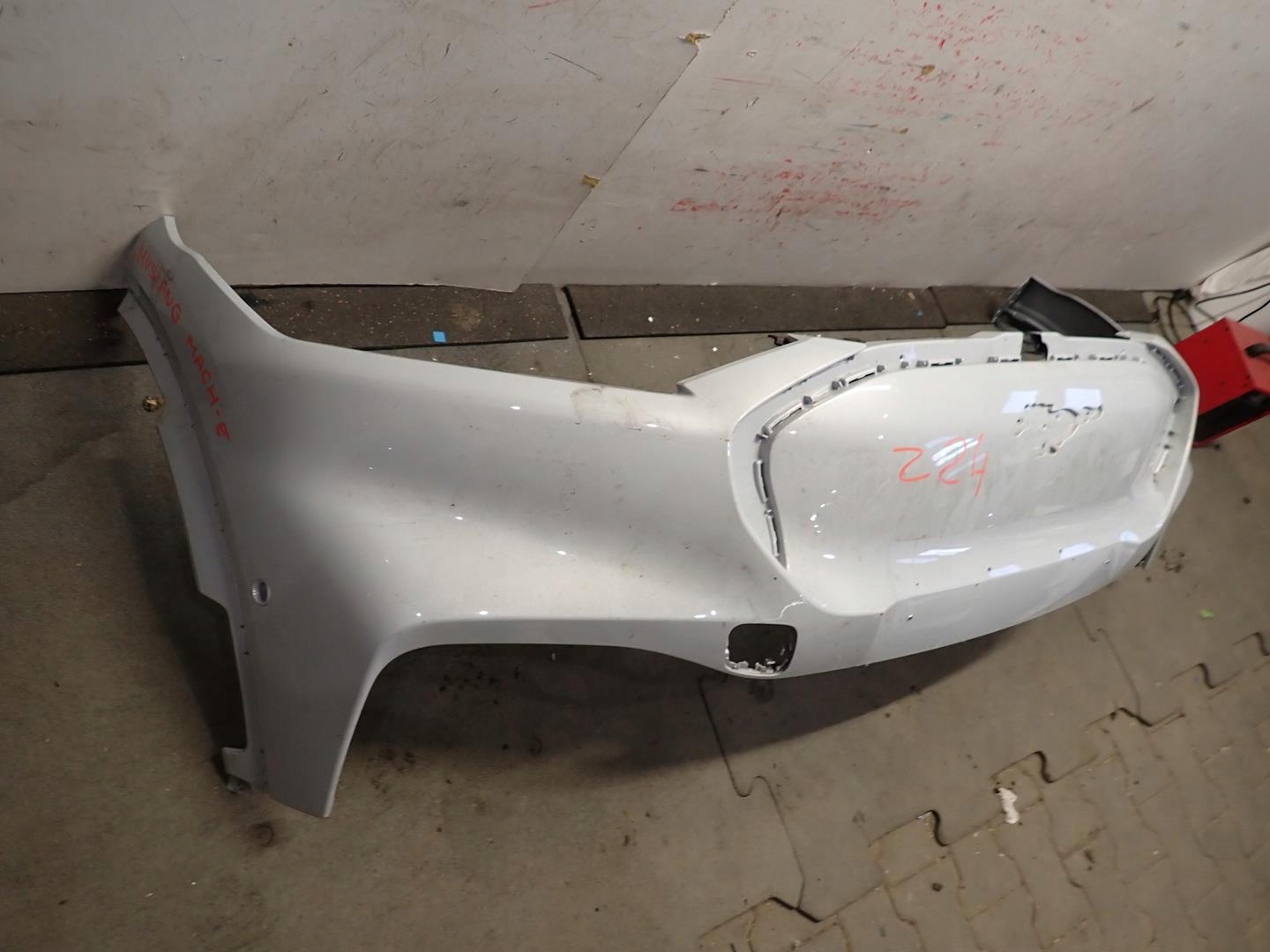 bumper front front FORD MUSTANG MACH E 2021