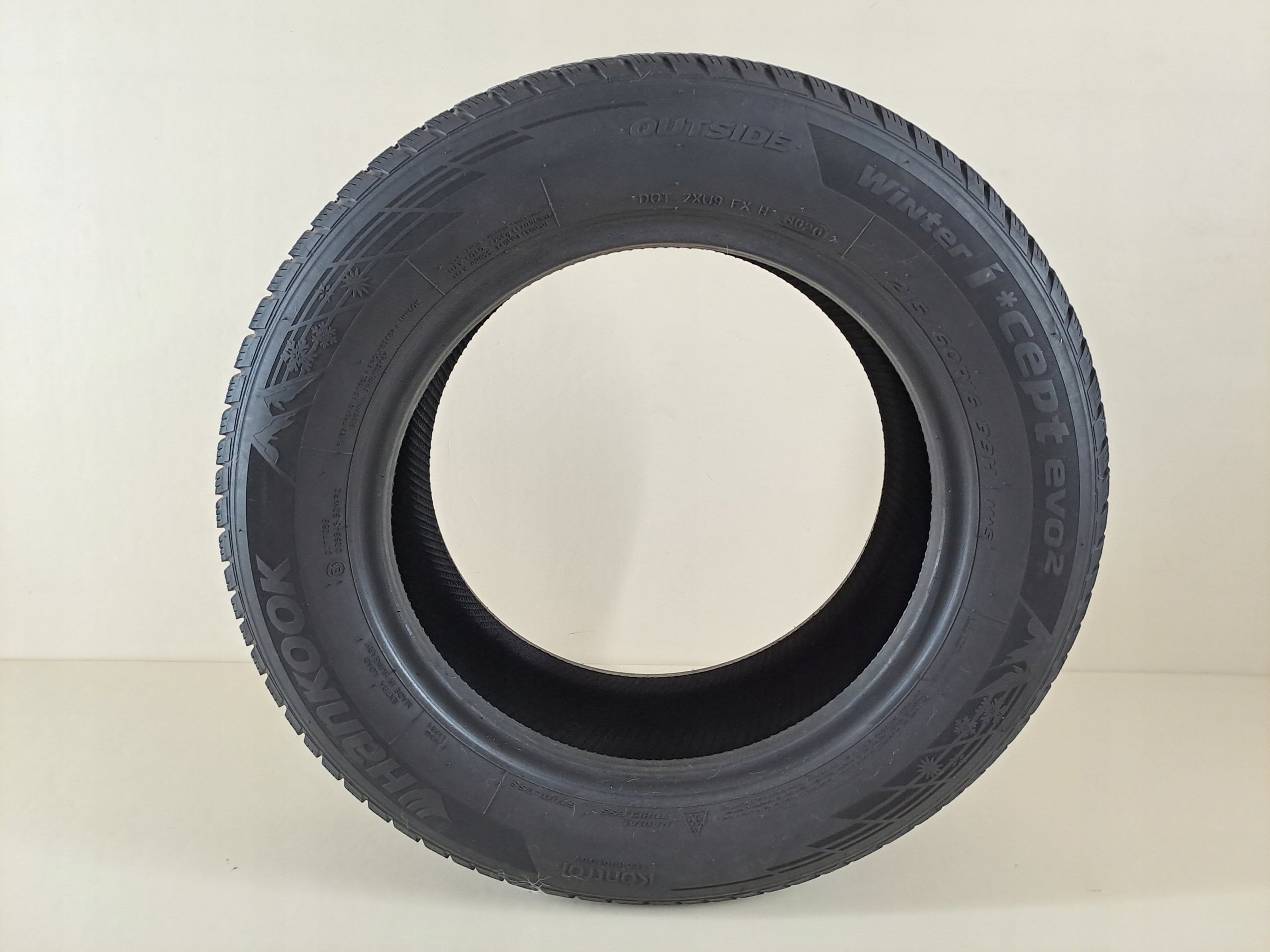 gomma zimowa Hankook Winter e*cept evo2 215/60R16 99H