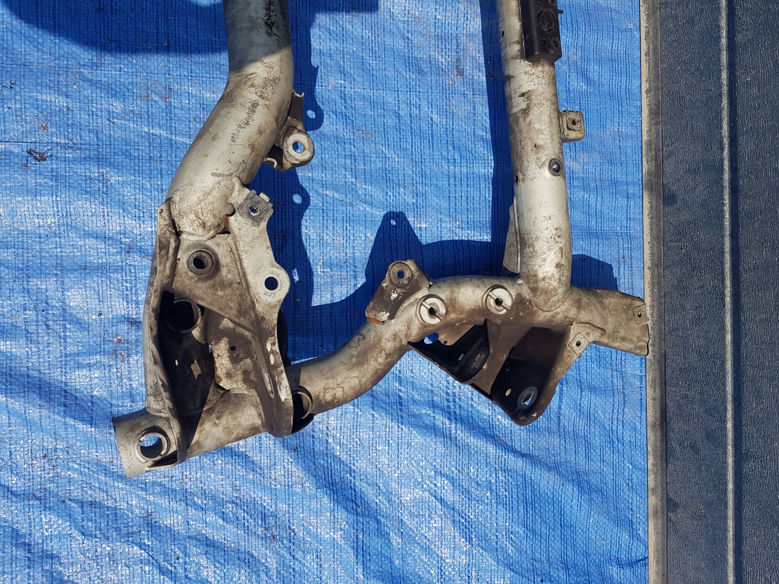 axle beam front MERCEDES W212 sider subframe axle beam