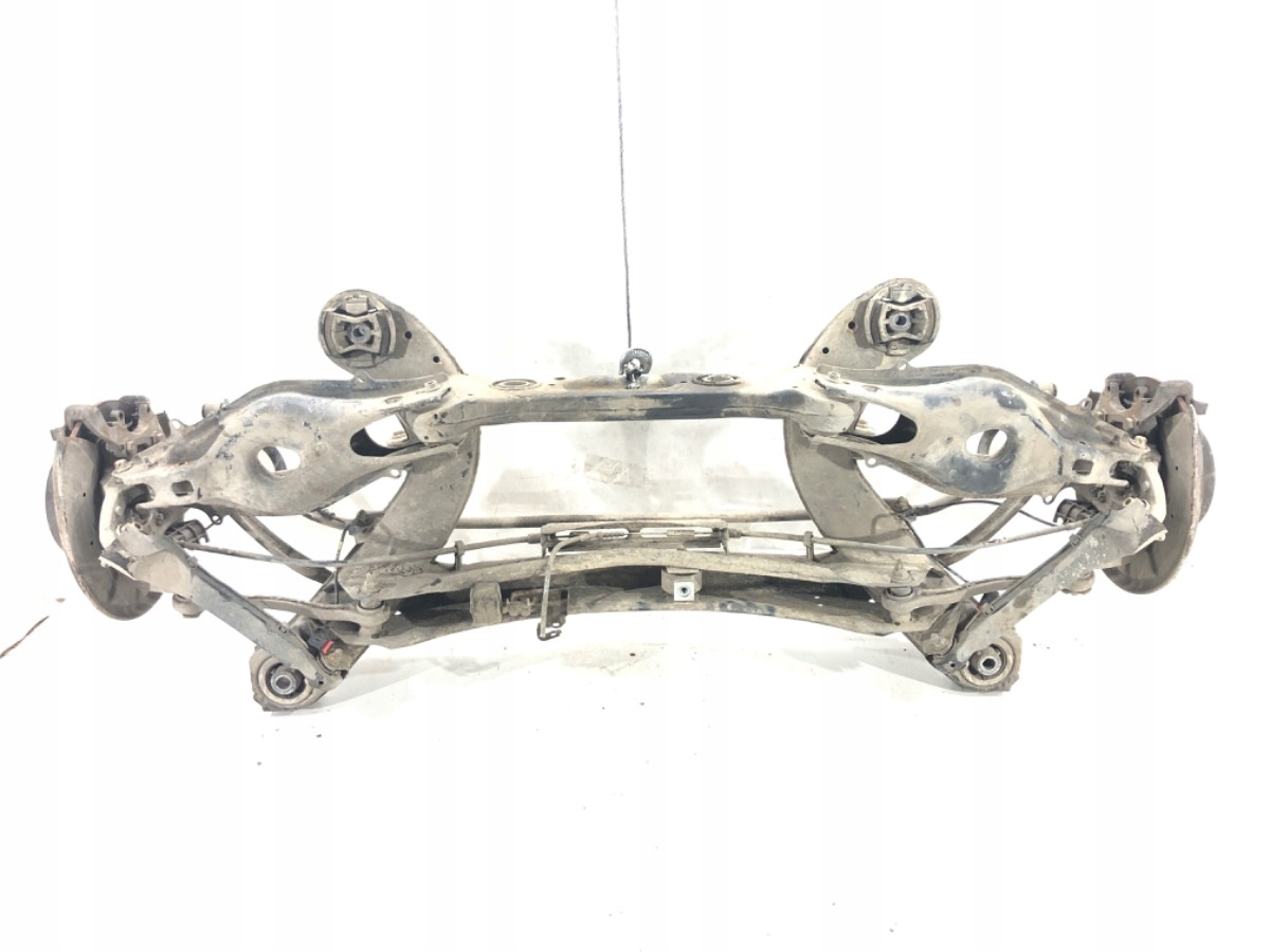 BELKA TYŁ MERCEDES S212 Kombi 09-16 OŚ WÓZEK