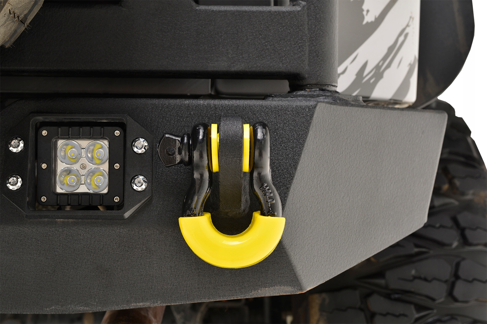 ЧОРНА САТНАРДОВА СКОБА З ЖОВТОЮ ОБОЛОНКОЮ 2 ШТ.