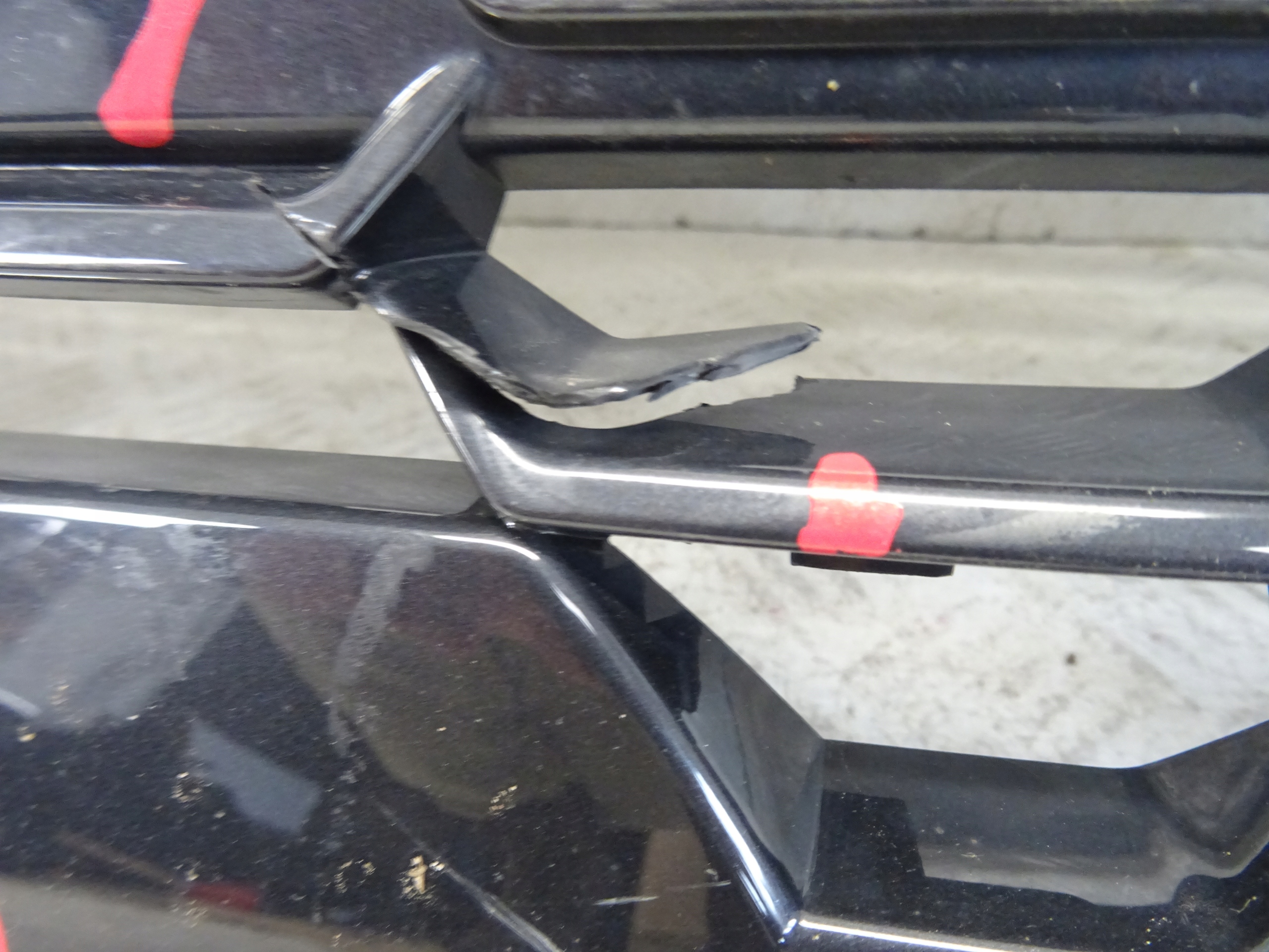 grill grille radiator front front AUDI A3 8Y S-LINE 8Y0853651B