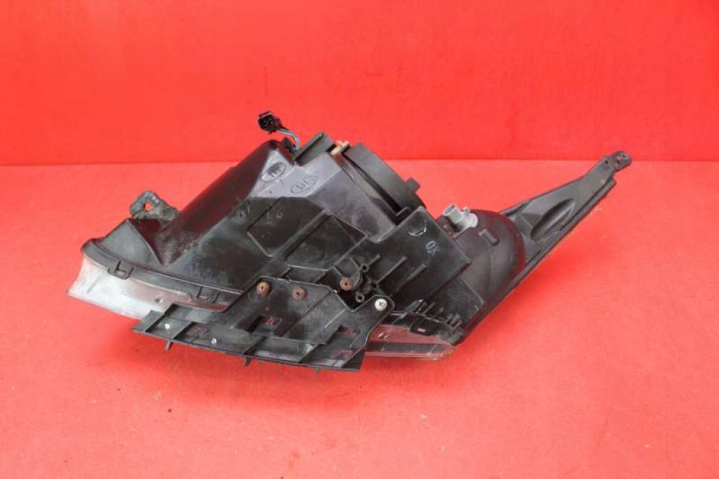 REFLEKTOR right light front EU CHEVROLET CRUZE 1 and 09-12