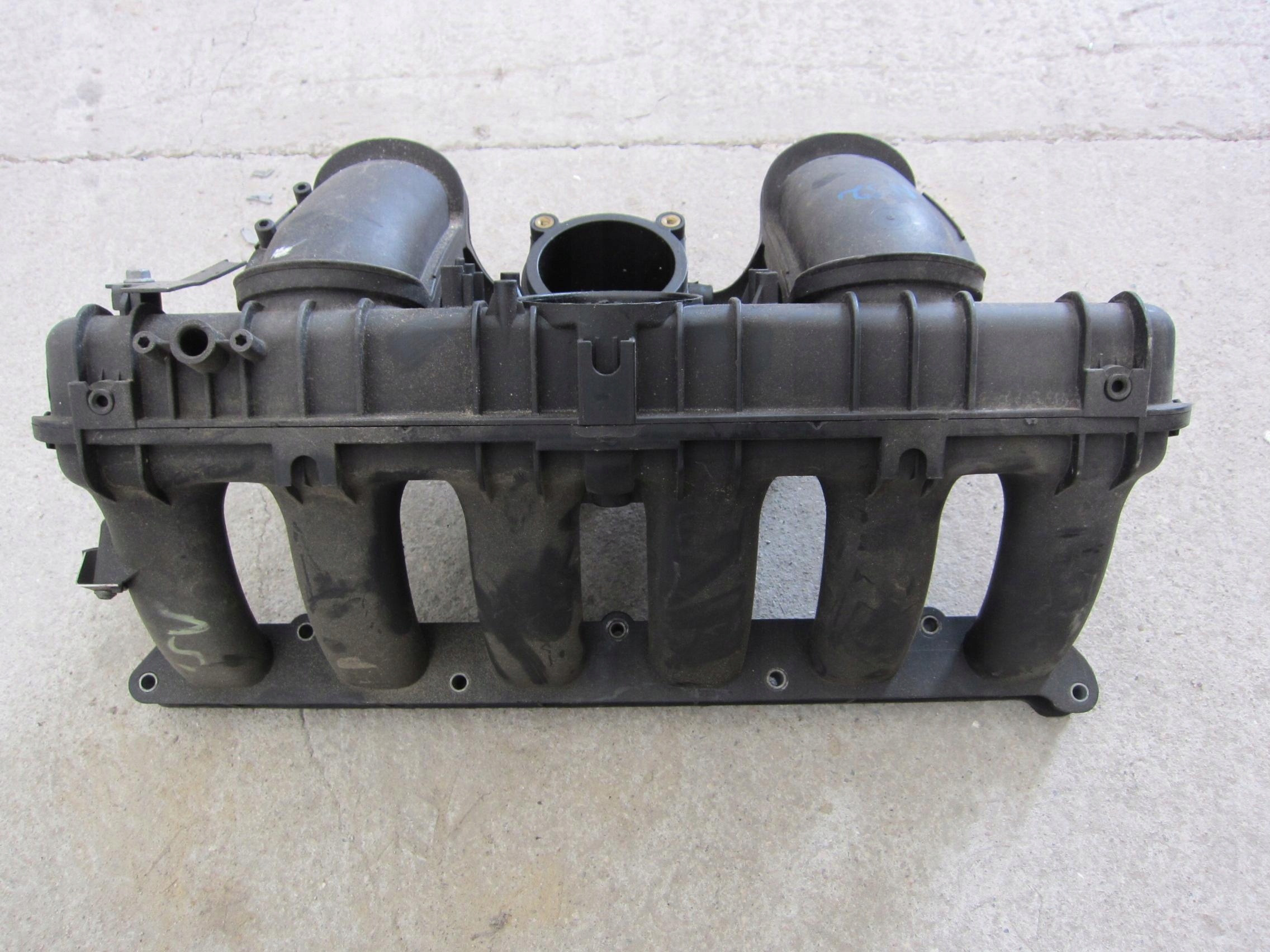BMW E90 E60 intake manifold N52B25 N52 7530828