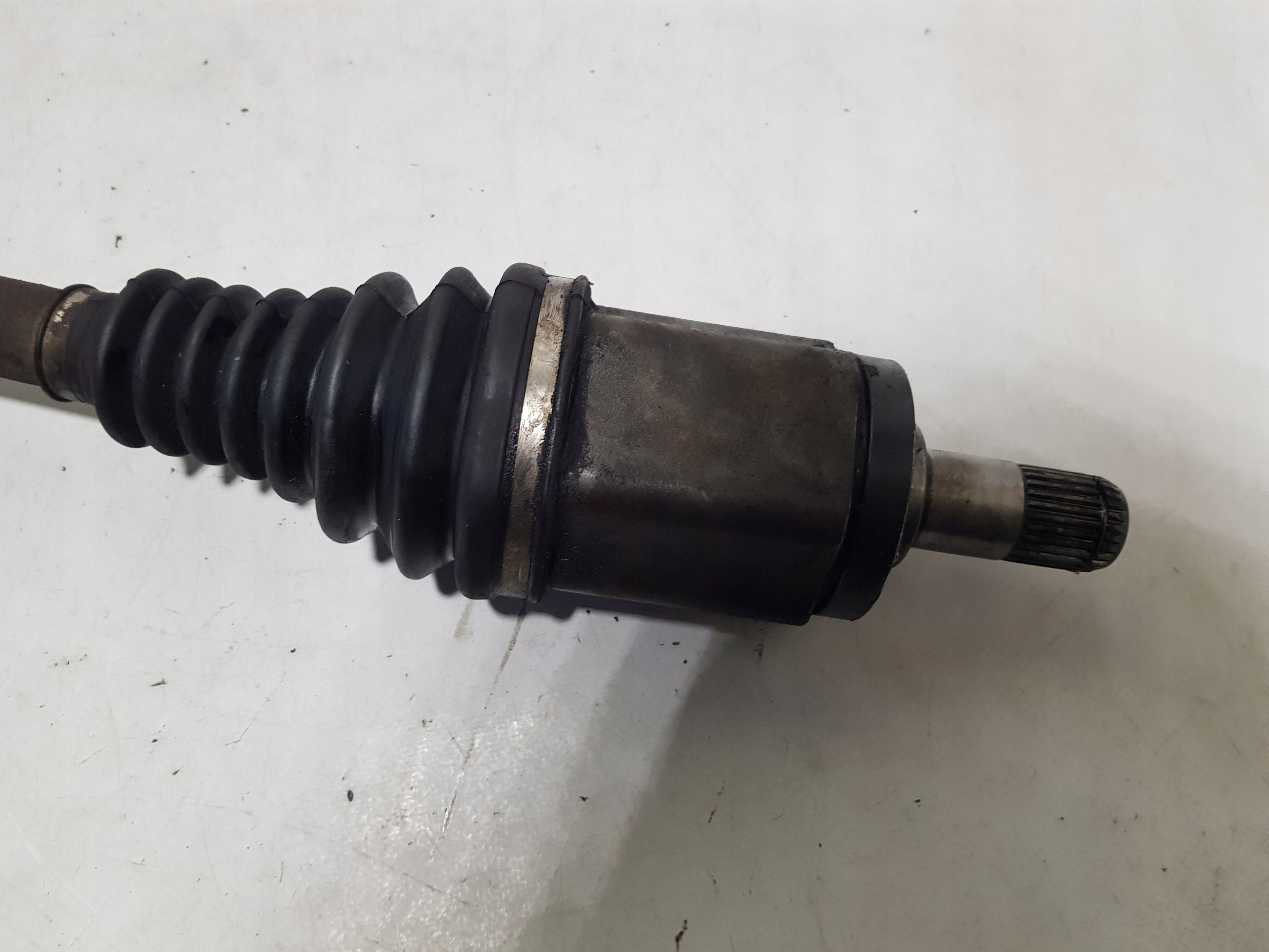 semi-axis left front left BMW X6 E71 3.0 D