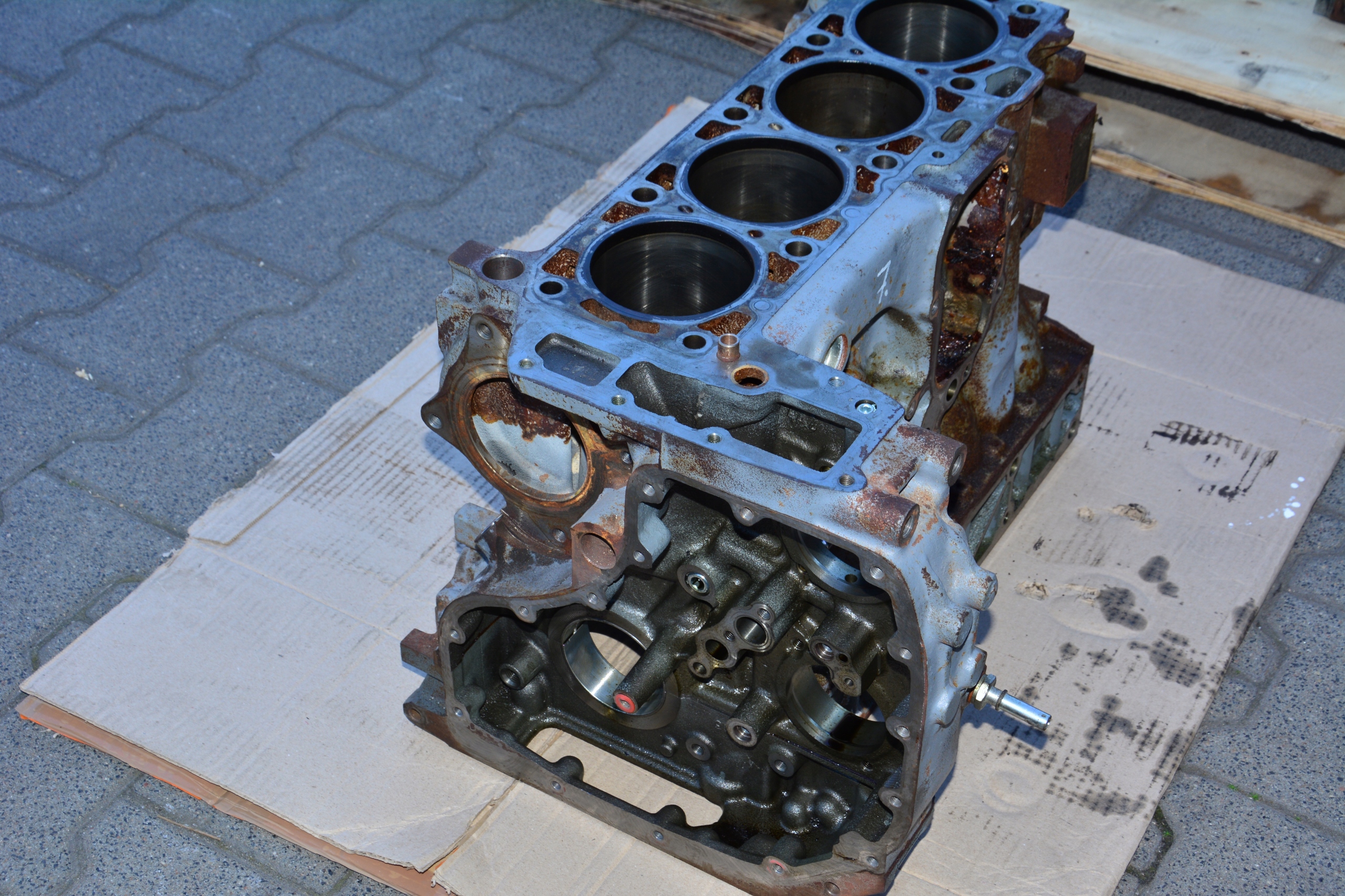 IVECO DAILY 3.0 2014 2022 BLOK DÓŁ SILNIKA Producent części Iveco OE