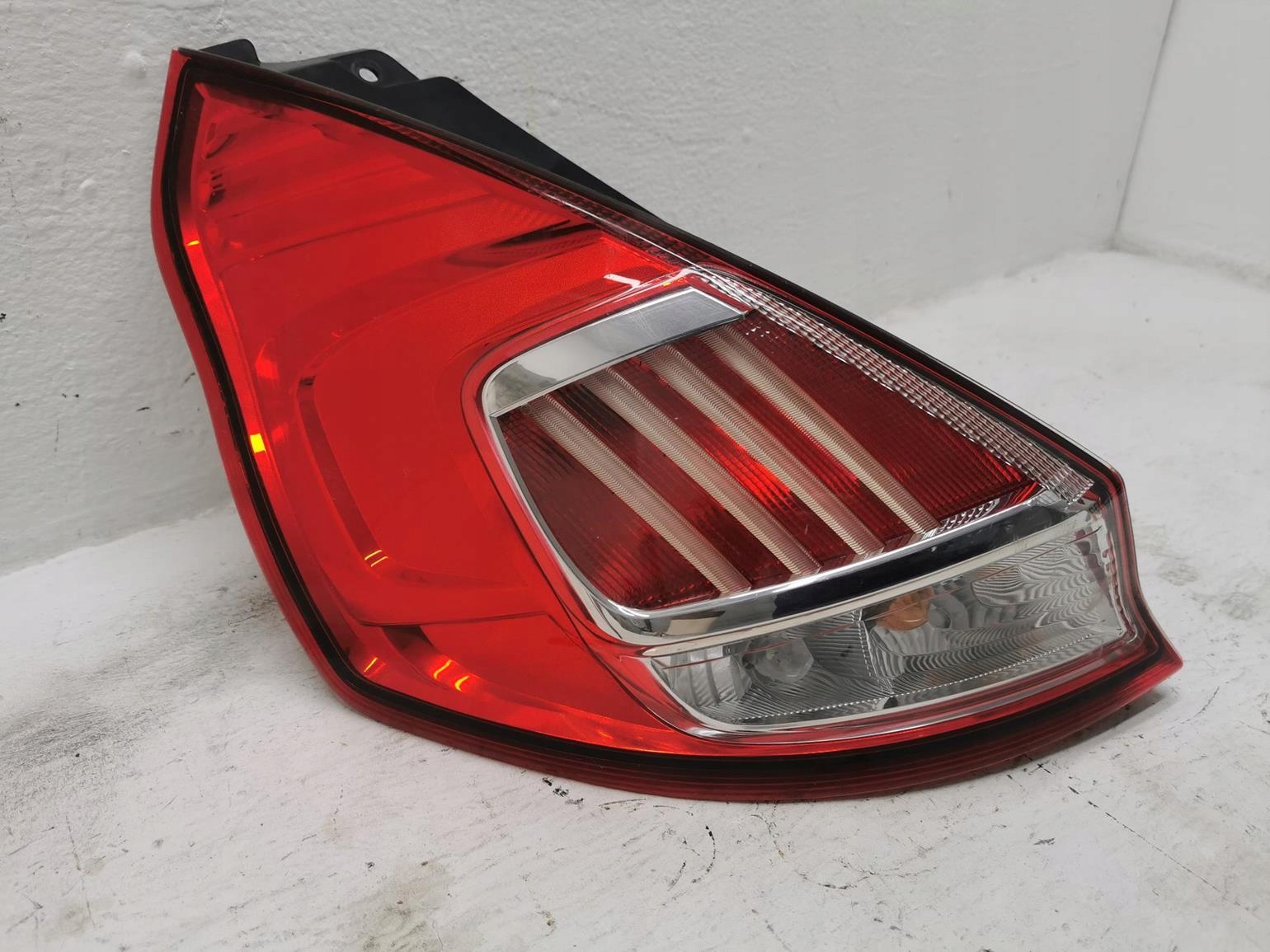 light left rear part LED FORD FIESTA MK7 LIFT 12-17 EU
