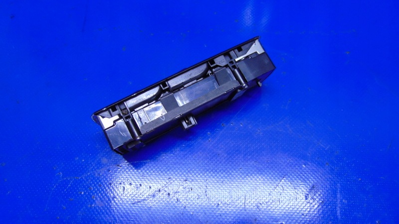 PANEL window control switch left front EU MERCEDES B KLASA W246 A246 246 11-18R