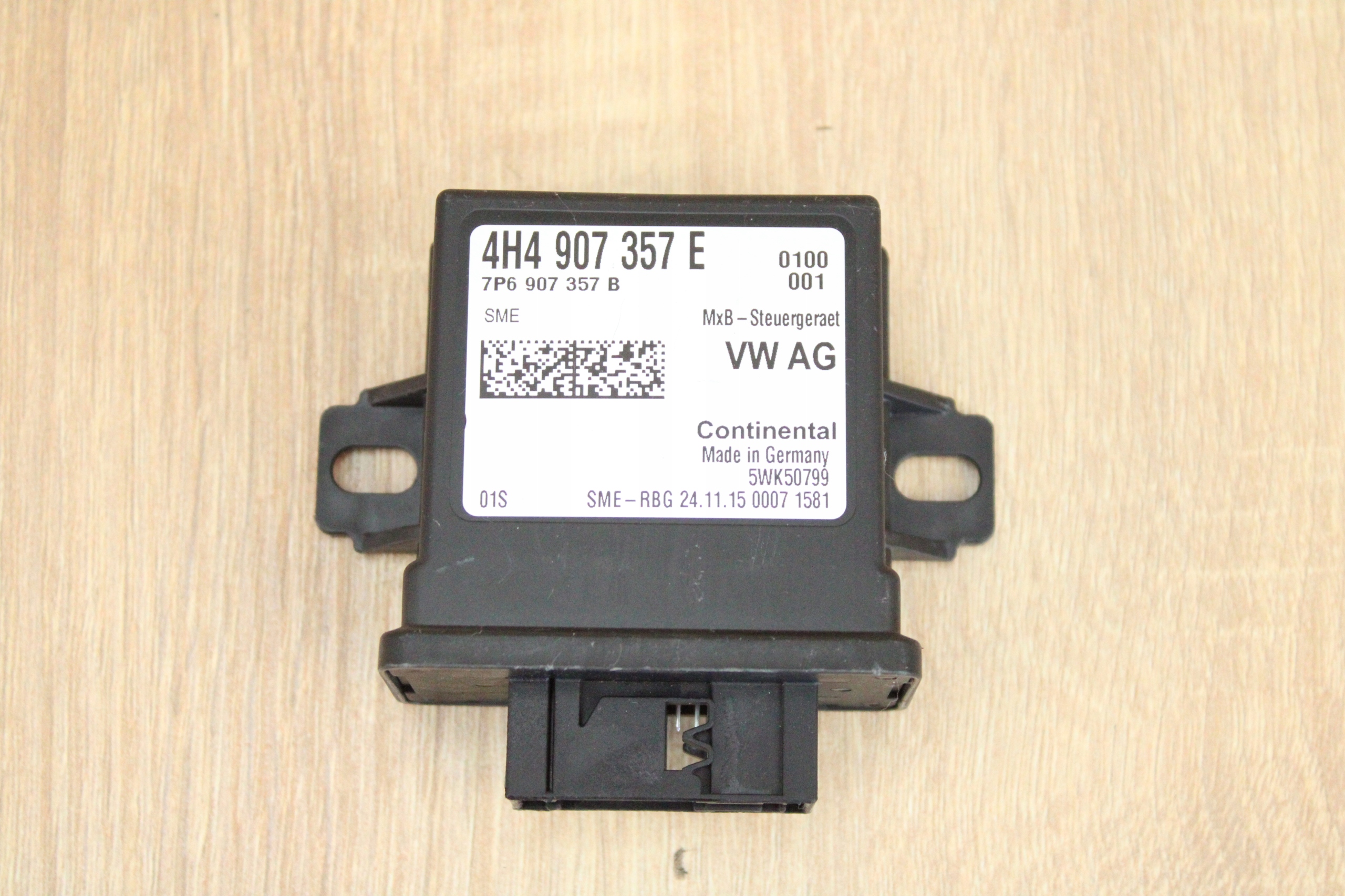 ORYGINALNY MODUŁ STEROWNIK ŚWIATEŁ MATRIX AUDI A6 C7 4H4907357E 70km