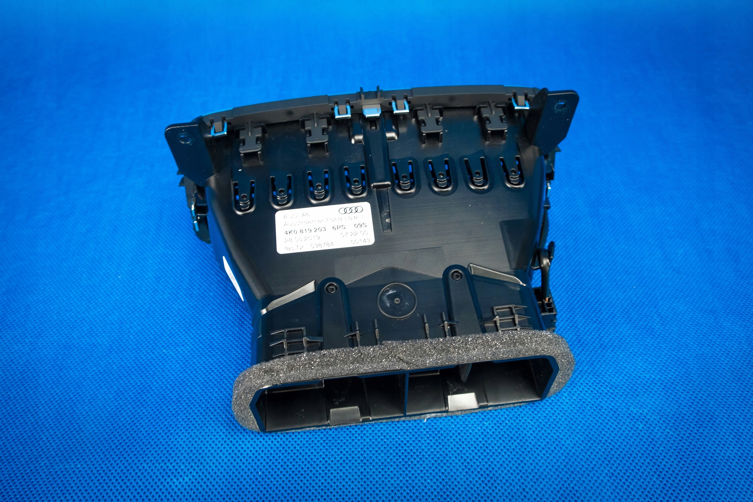 grid air conditioning devices rear part Audi A6 4K A7 4K8 4K0819203