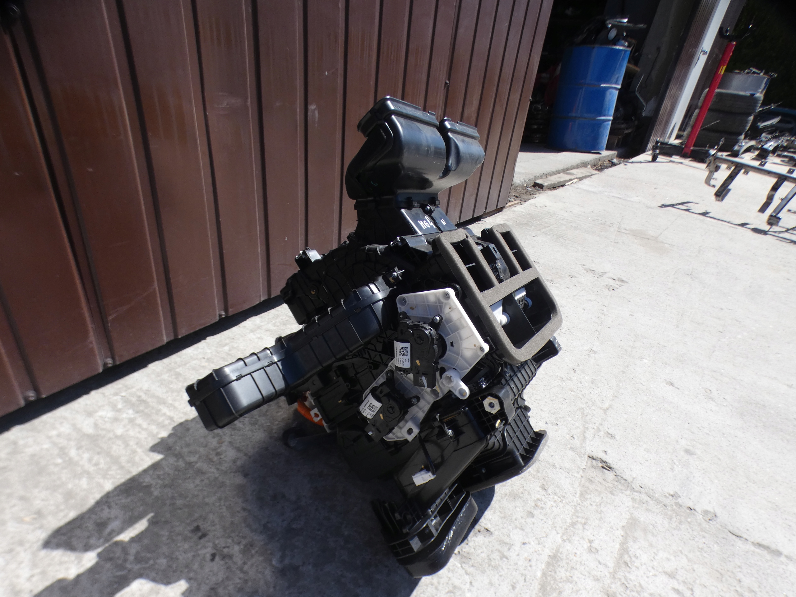 MG4 MG 4 EV heater heating 11270977