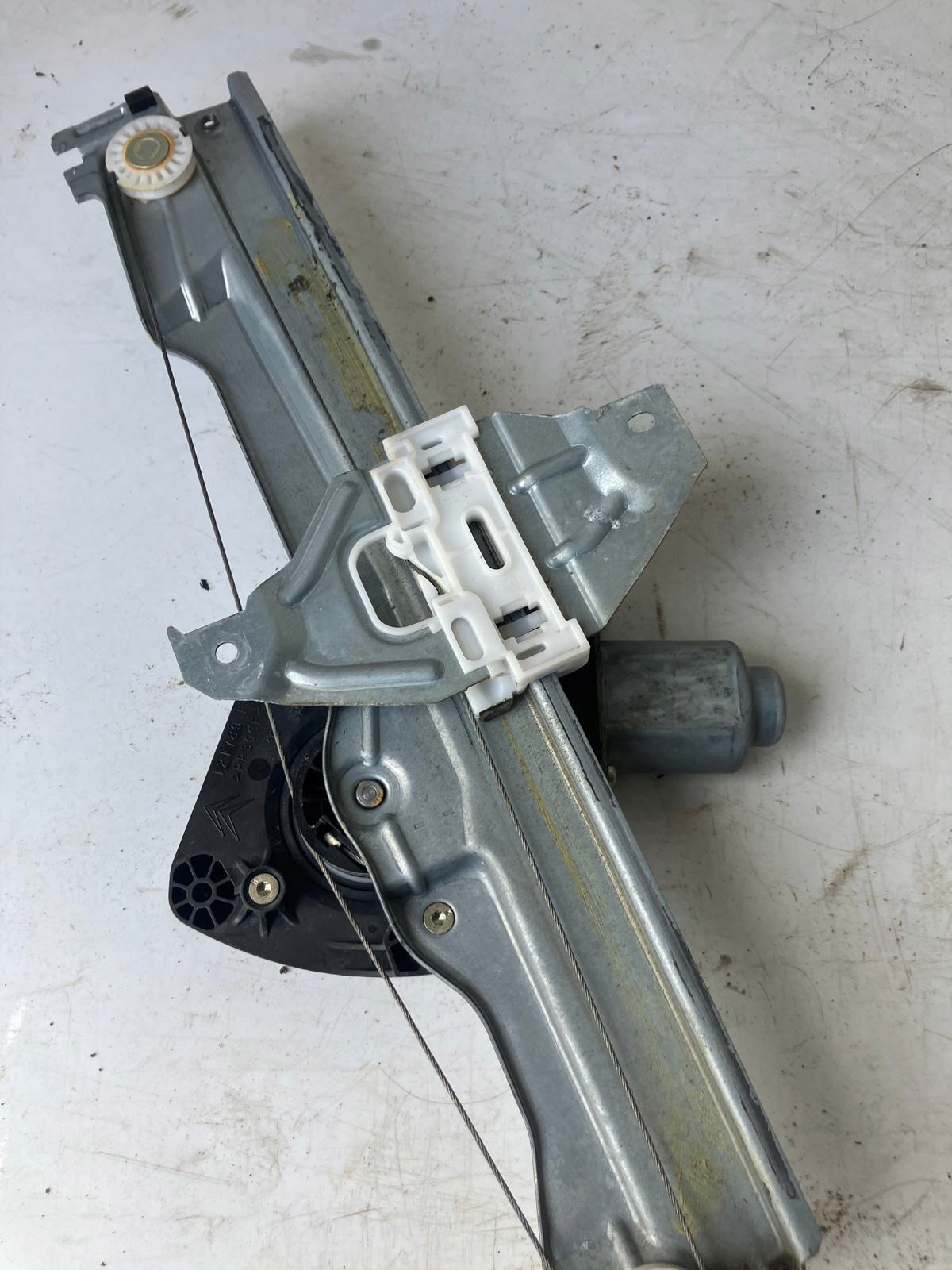 window regulator left rear part CITROEN C4 II B7 9802523780