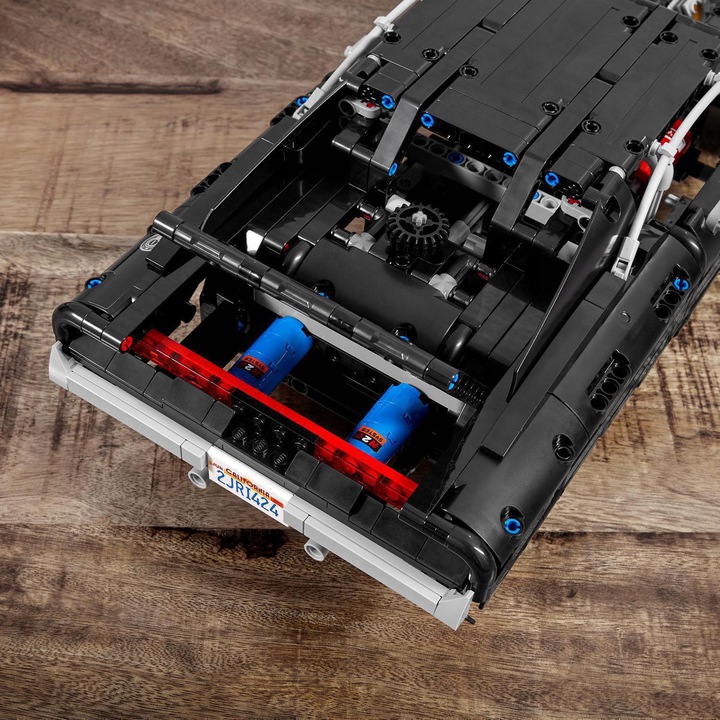 LEGO Technic 42111 Dom's Dodge Charger Minimalny wiek dziecka 10