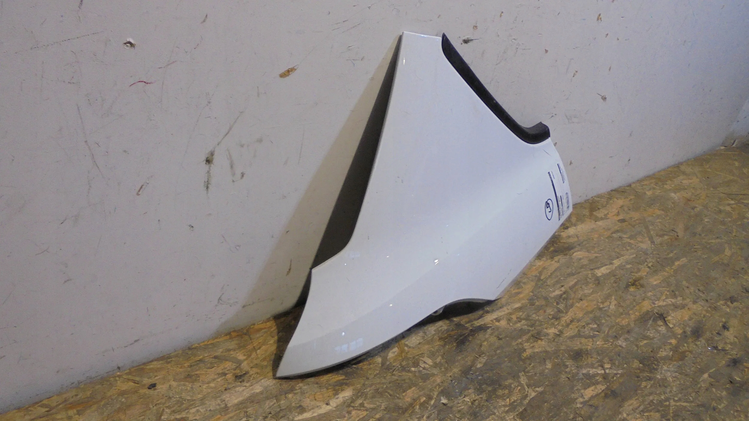 cap for fender rear part left Ford B-Max 12-17