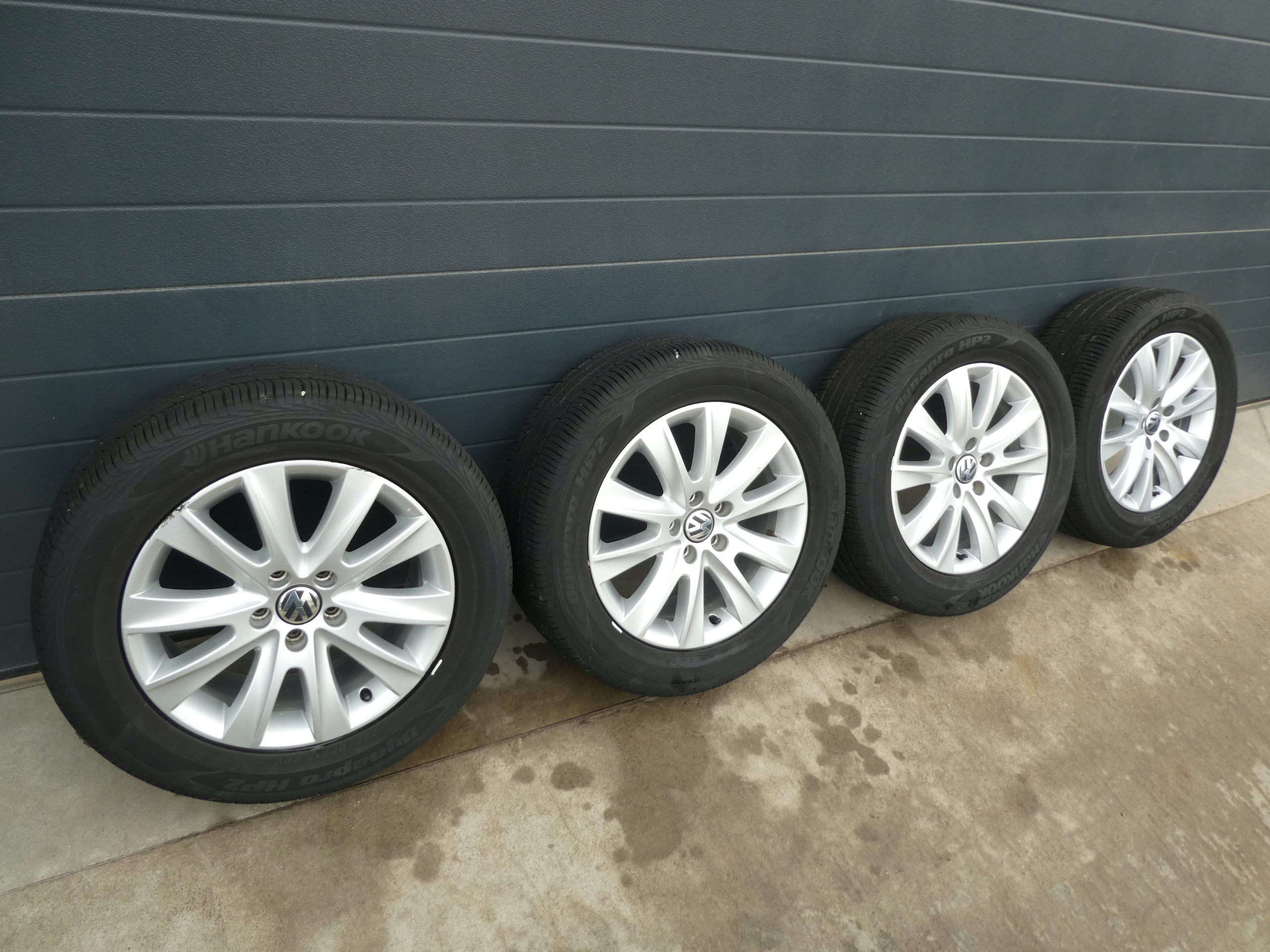 4X wheels discs tyres VW 5N0601025M 2017R