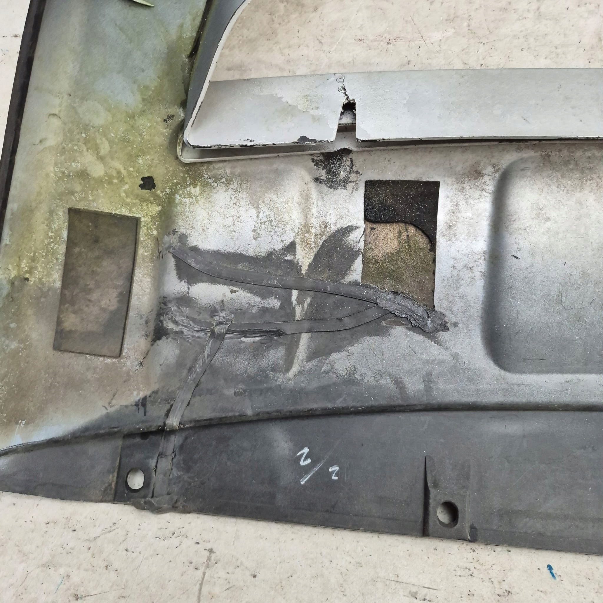 RENAULT KOLEOS and 08-11 spoiler cap of a bumper front