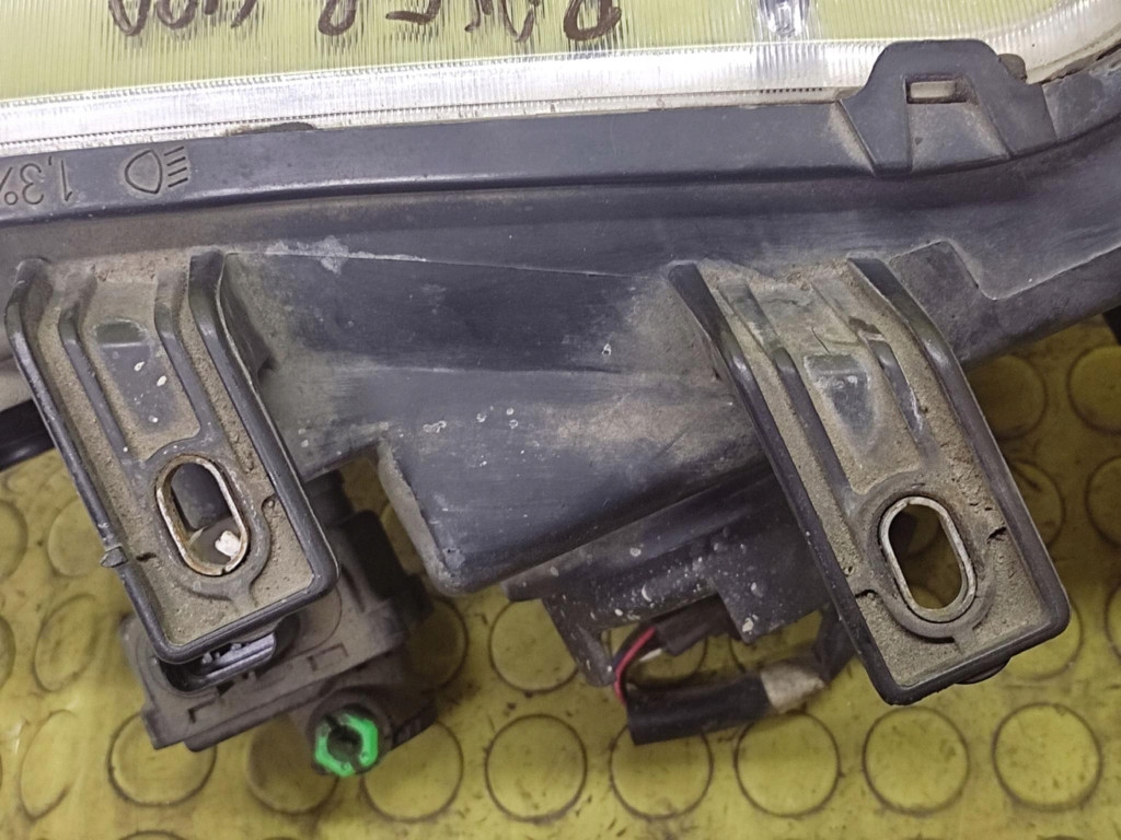 ROVER 400 II REFLEKTOR light right front 54532733
