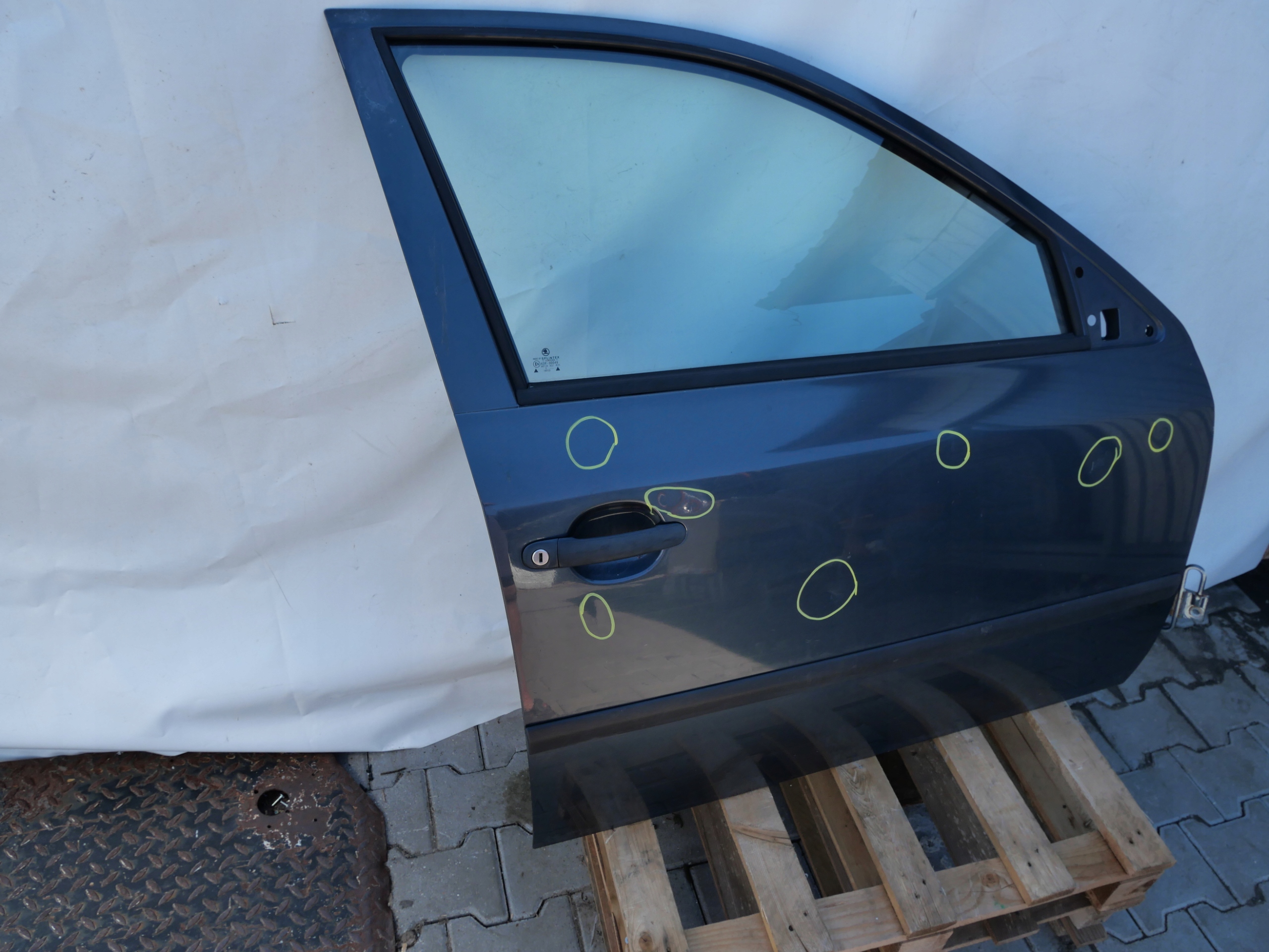 dveře pravé předek SKODA OCTAVIA a