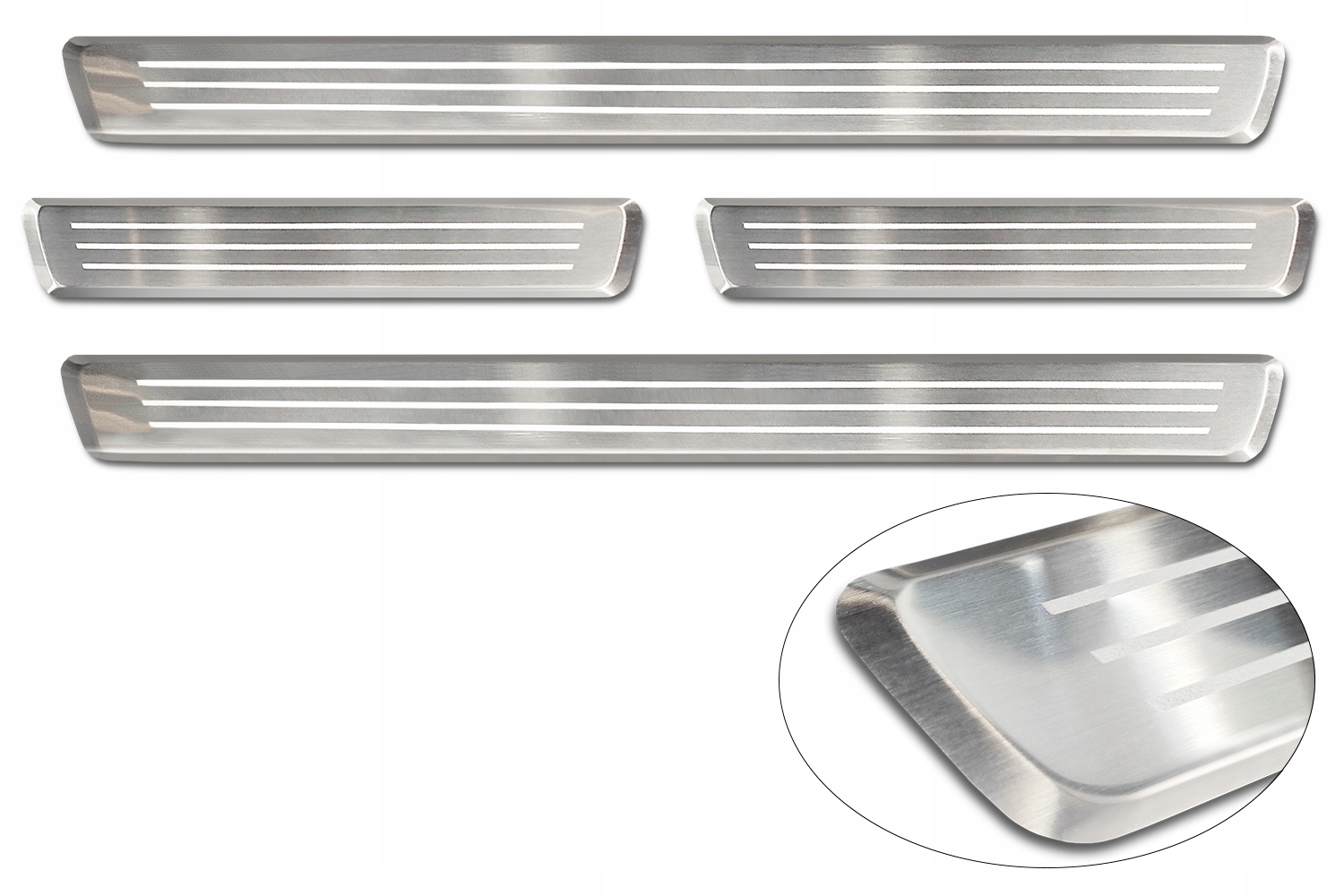 VOLVO XC40 накладки на пороги