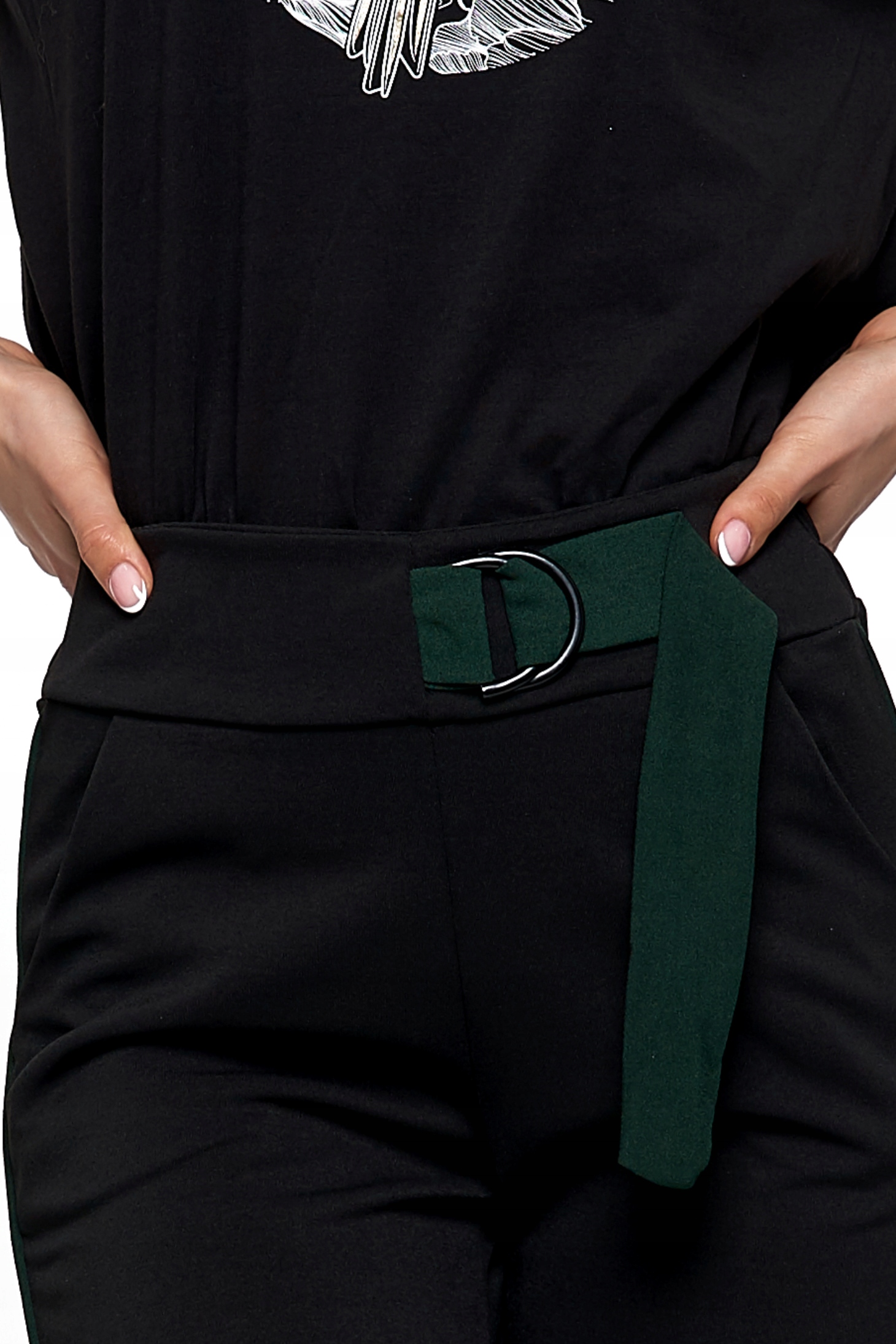 SPODNIE DAMSKIE z Ozdobnym Zielonym Paskiem Czarne Modne MORAJ L/XL Model OSD2200-007