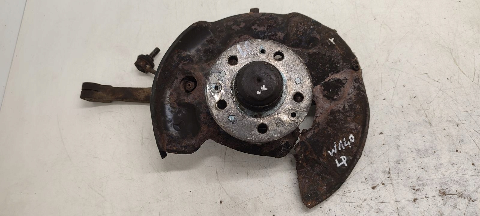 swing front front left Mercedes W140 3,2