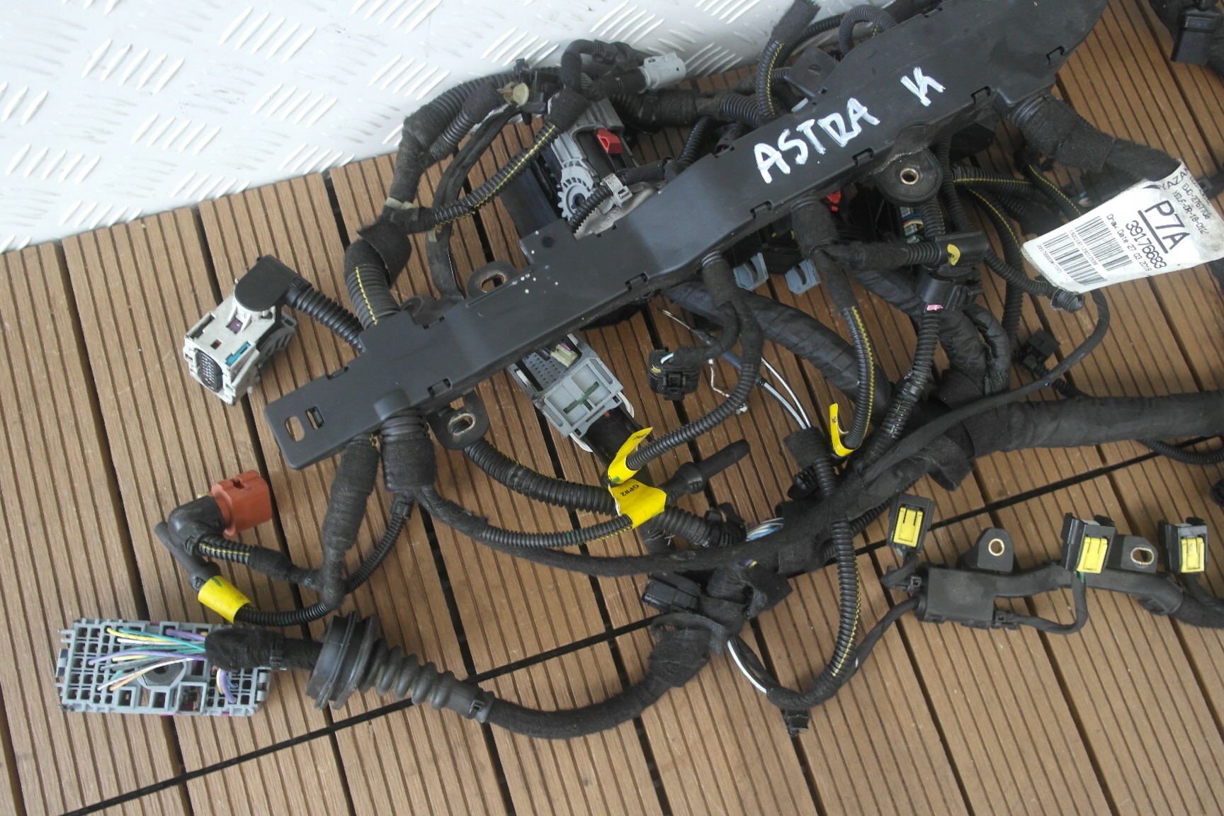 OPEL ASTRA K V 15-21 1.6 CDTI bundle motor wiring 39176683 OE