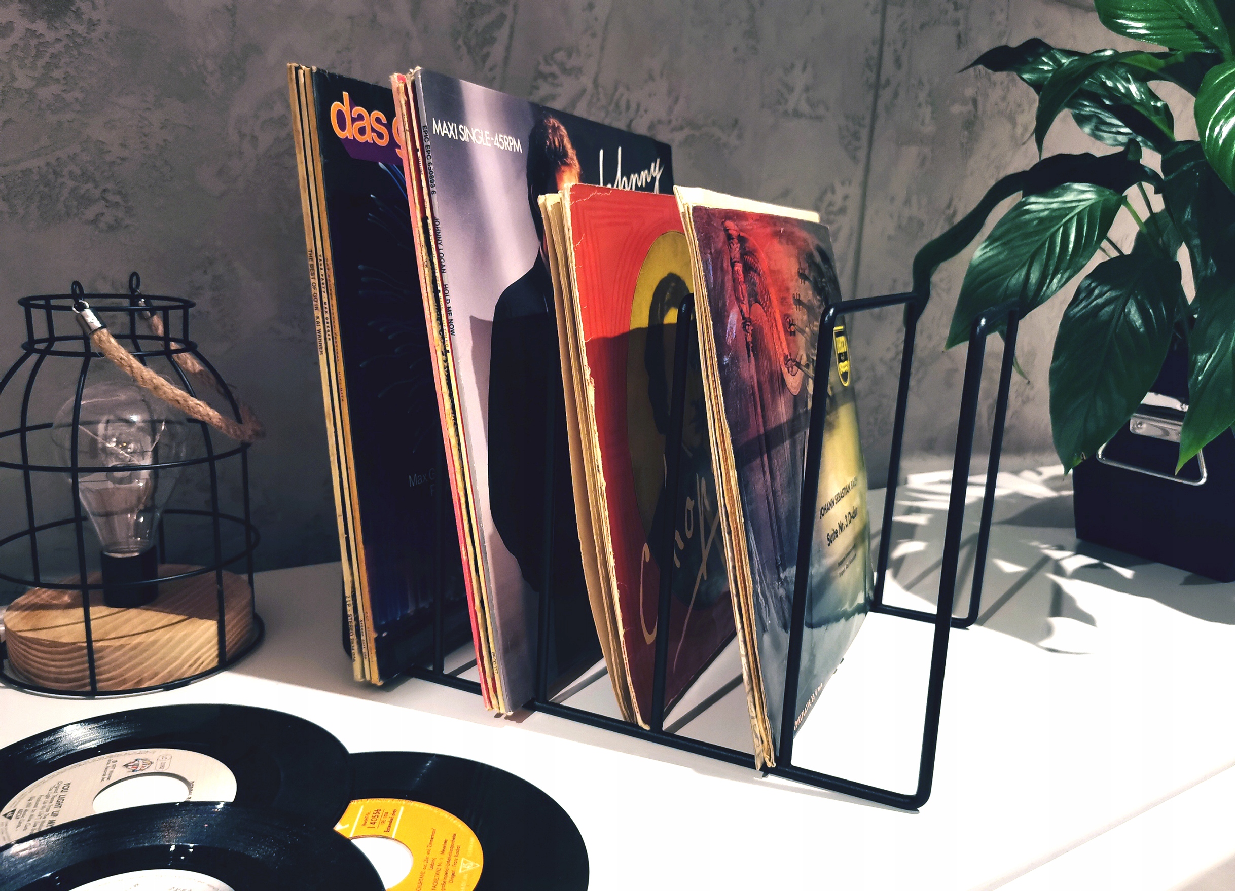 STOJAK NA WINYLE PŁYTY WINYLOWE ŁATWA SEGREGACJA PŁYT ORGANIZER NOWOCZESNY Model KWADRAT