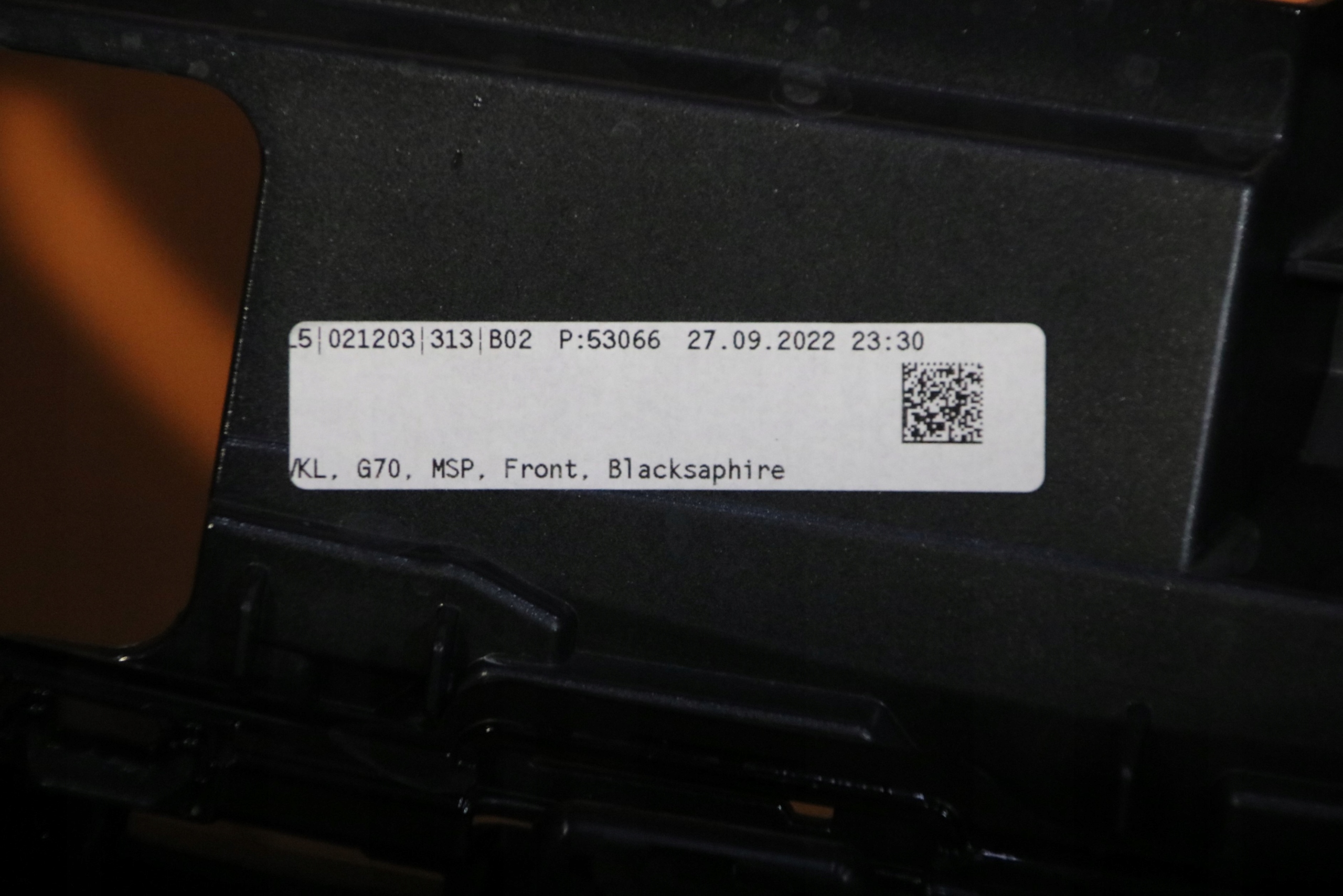 BMW 7 G70 i7 m-packet bumper front USA colour 475