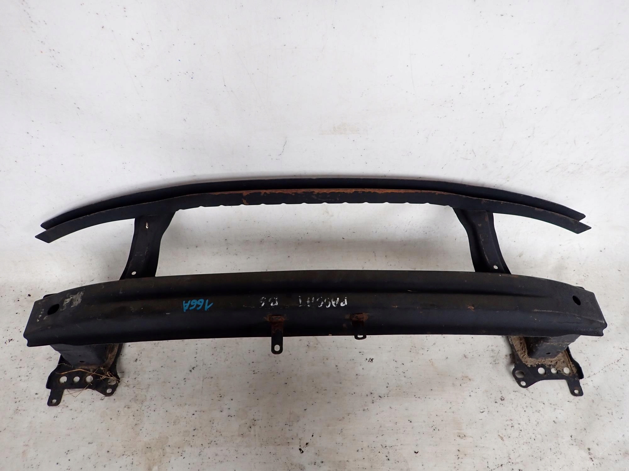 VW PASSAT B6 05-10 bumper support front front
