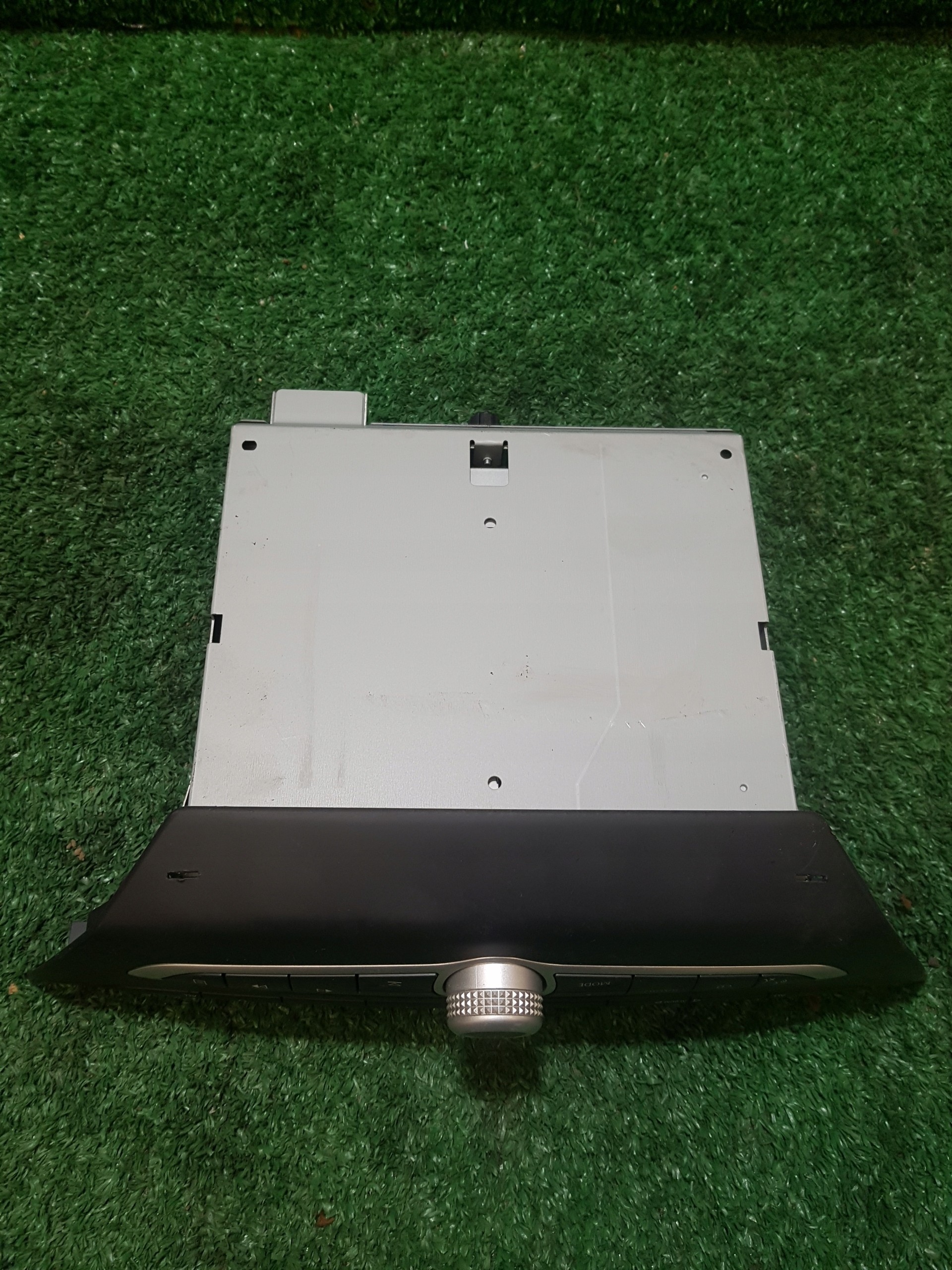 RADIO FABRYCZNE RENAULT LAGUNA 3 281150017R