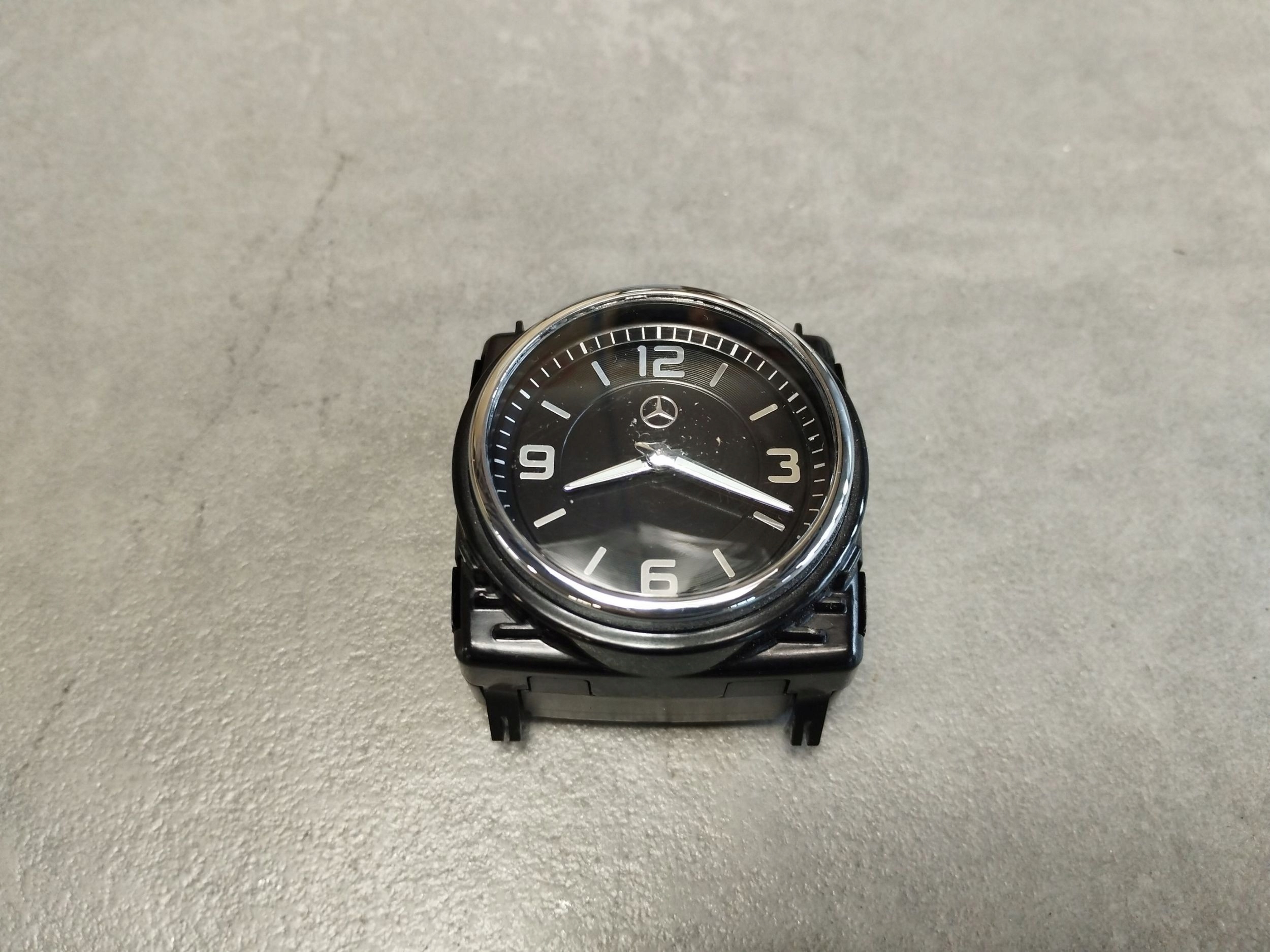 Mercedes-Benz S W222 2014 clock A2228270000