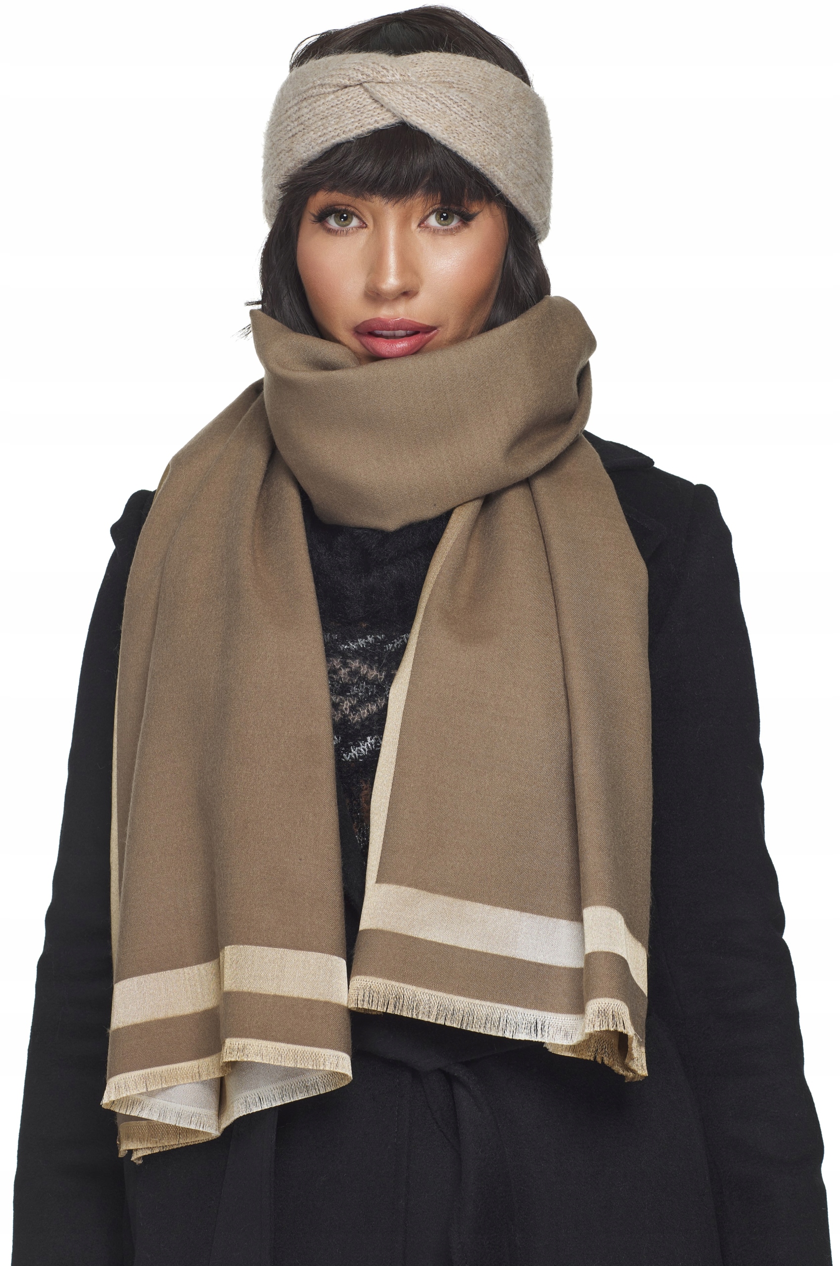 BEŻOWA OPASKA DAMSKA na głowę DZIANINA z dzianiny węzeł z przodu taupe Kolor beżowy