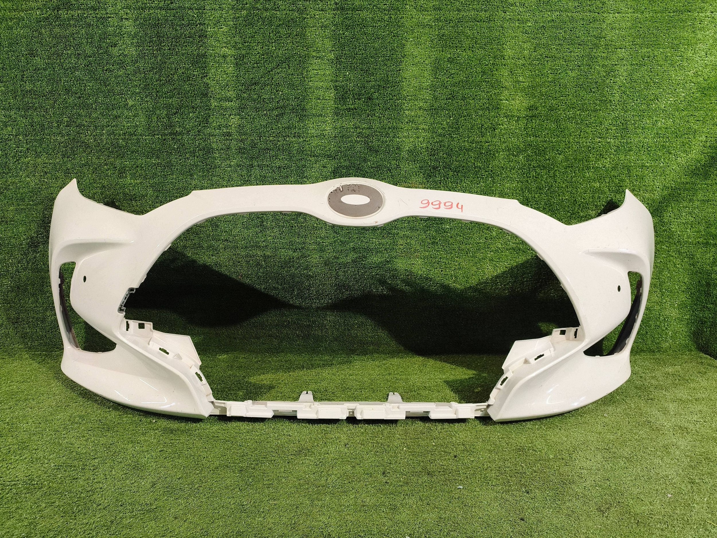 front bumper front TOYOTA YARIS IV NR.9994