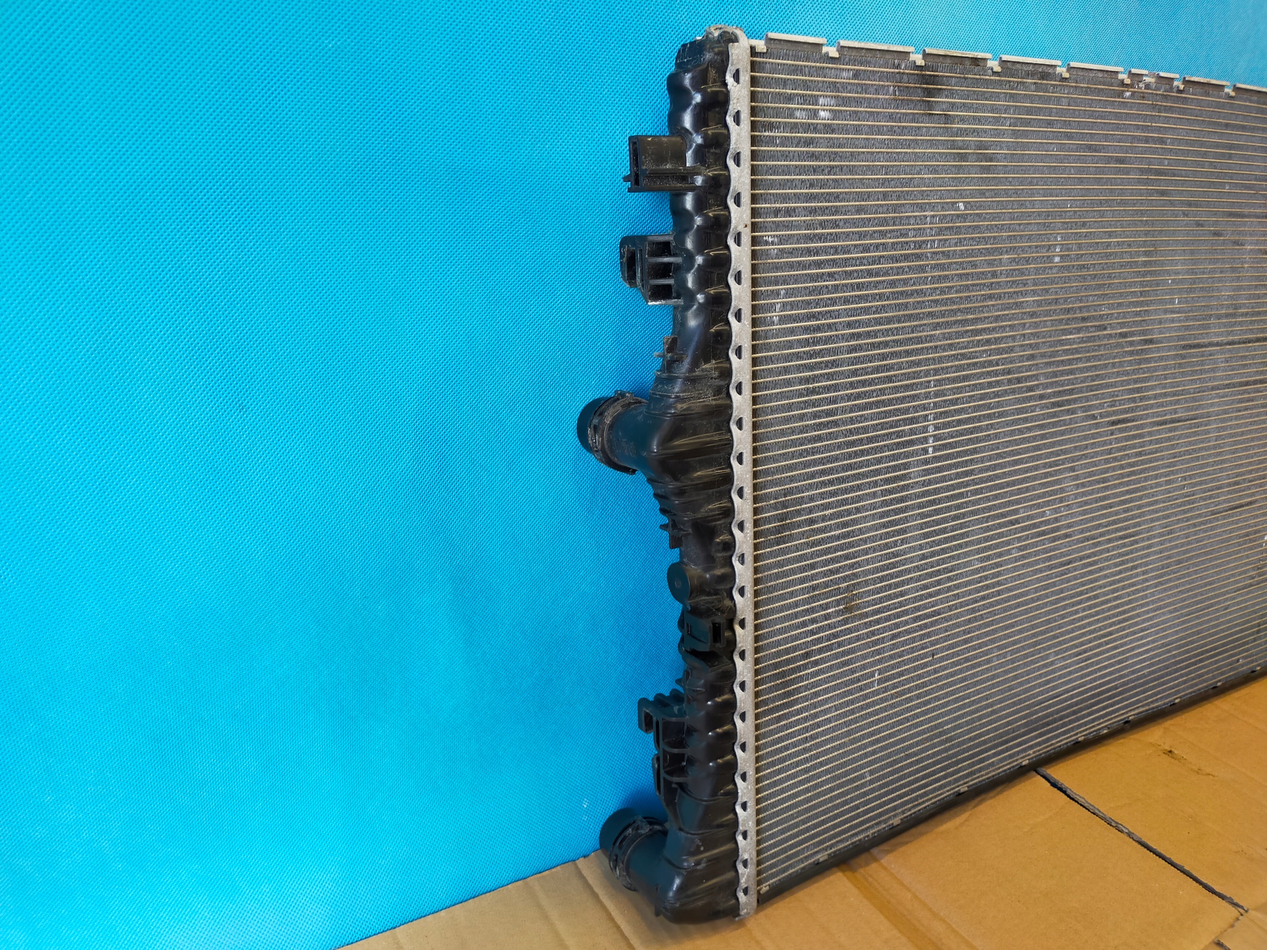 VW TIGUAN ALLSPACE 2022 R 1.5 TSI 110KW CHŁODNICA WODY 5WA121251D Numer katalogowy oryginału 5WA121251D