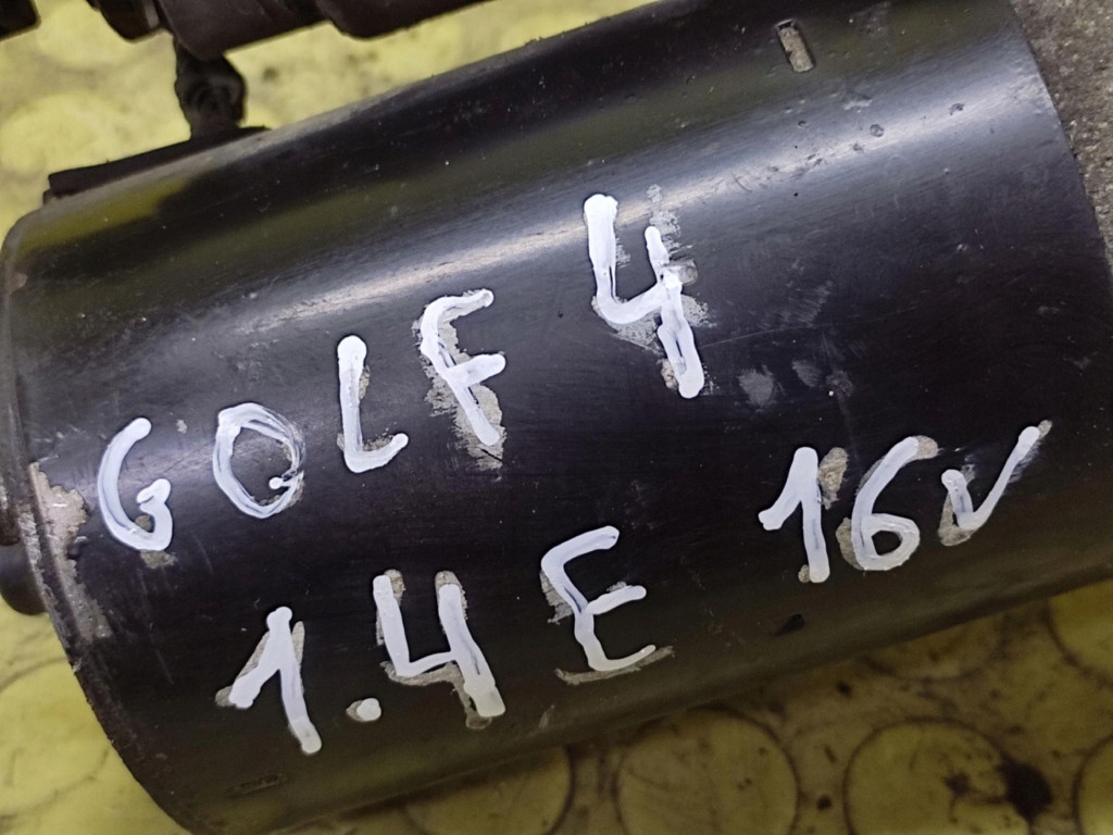 VW GOLF IV 1.4 starter 0986017830