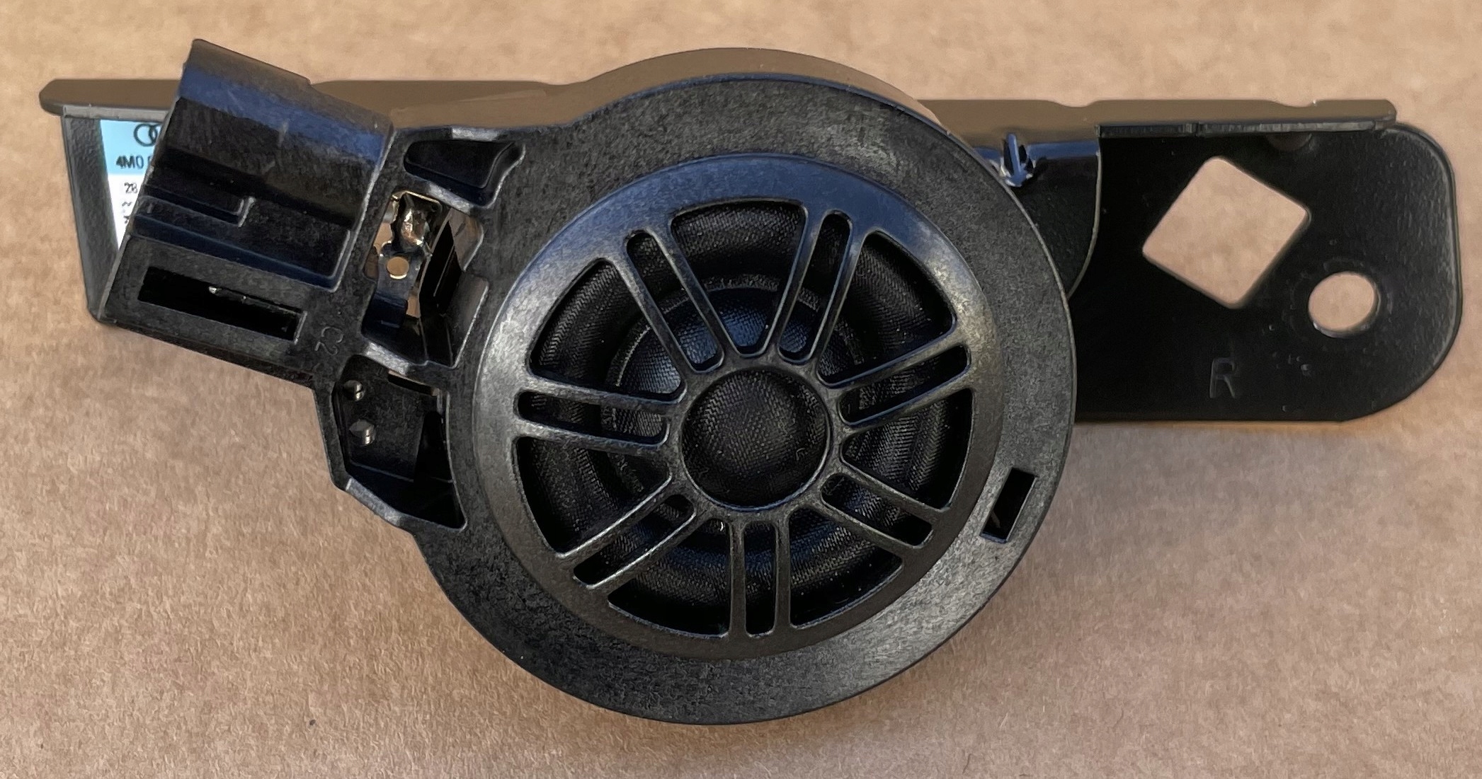speaker 4M0035399S AUDI Q7 Q8 original as new