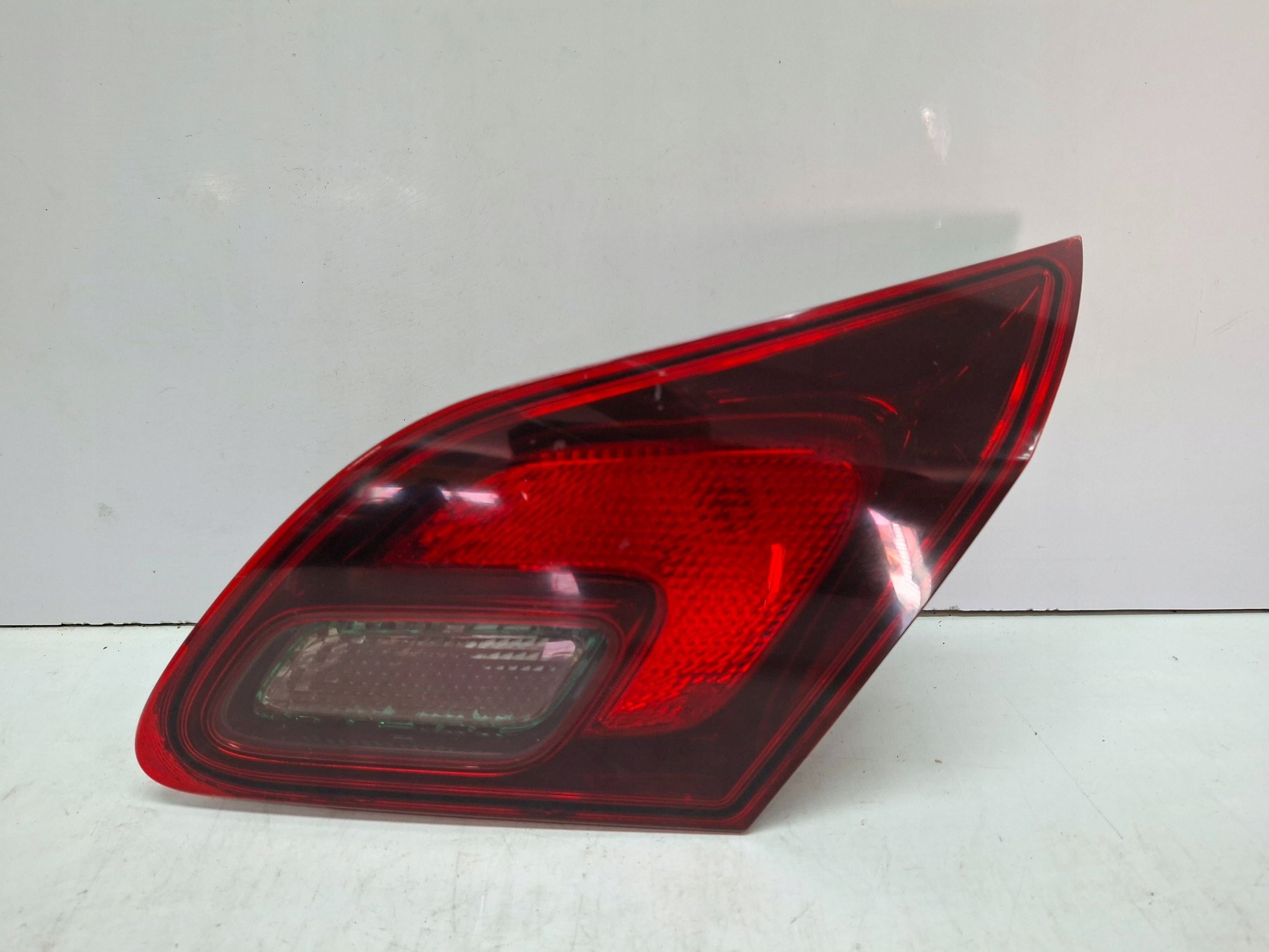 light rear right to the bonnet OPEL ASTRA J HB LIFT 2012