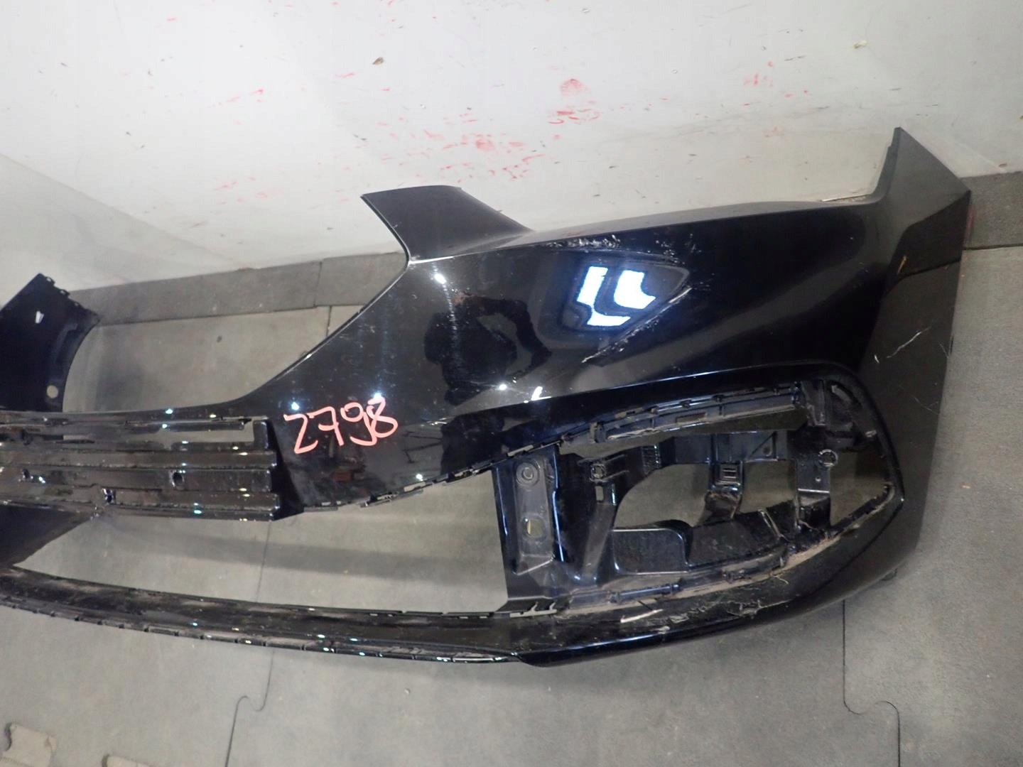 nárazník předek přední SEAT LEON IV 2020