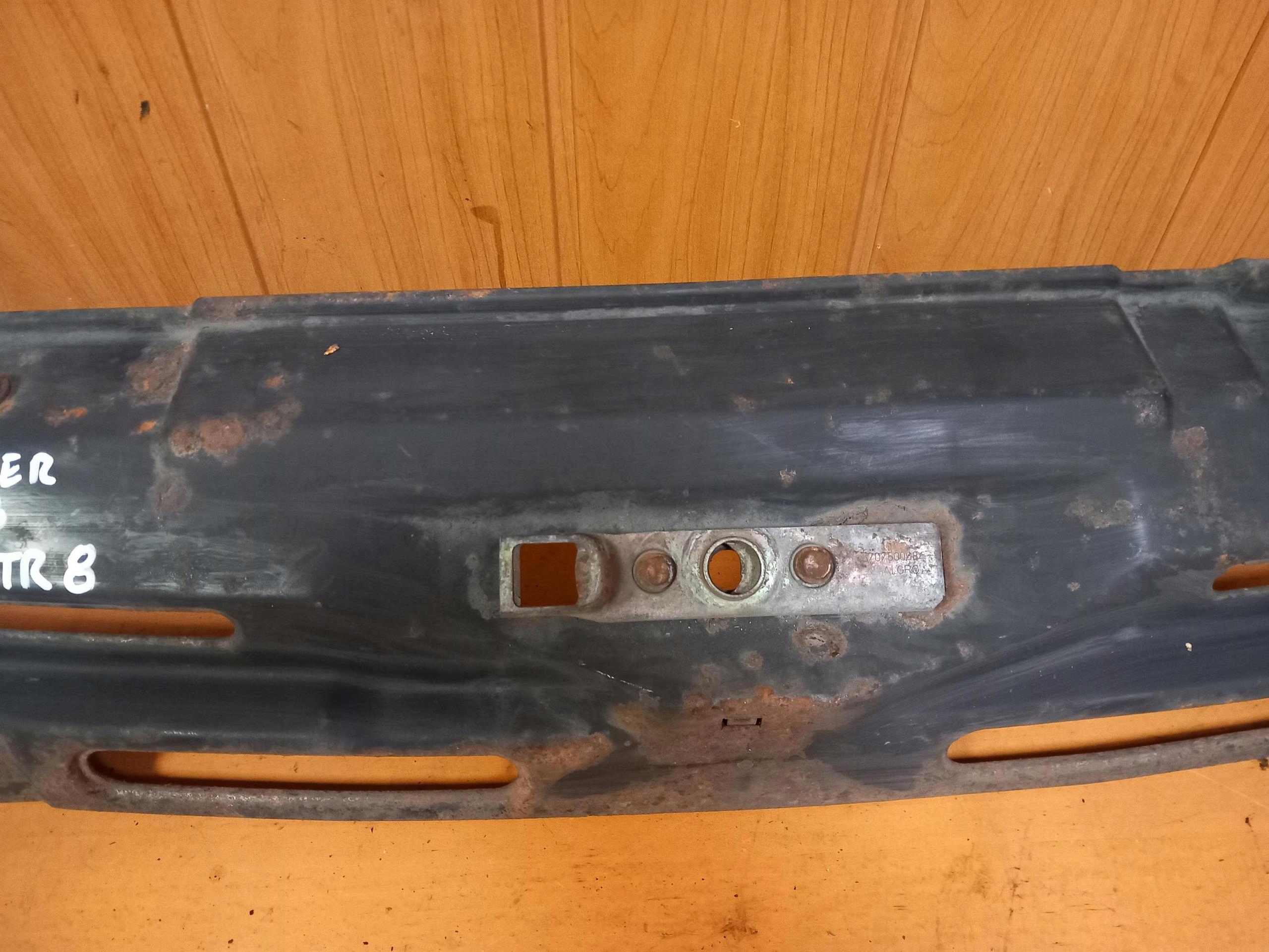 support panel for radiators pillar upper MERCEDES SPRINTER W903 96-06