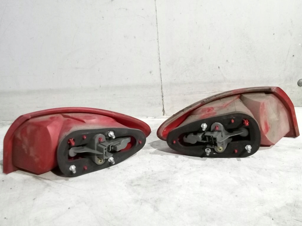 Alfa Romeo 147 lights rear part rear. right and left