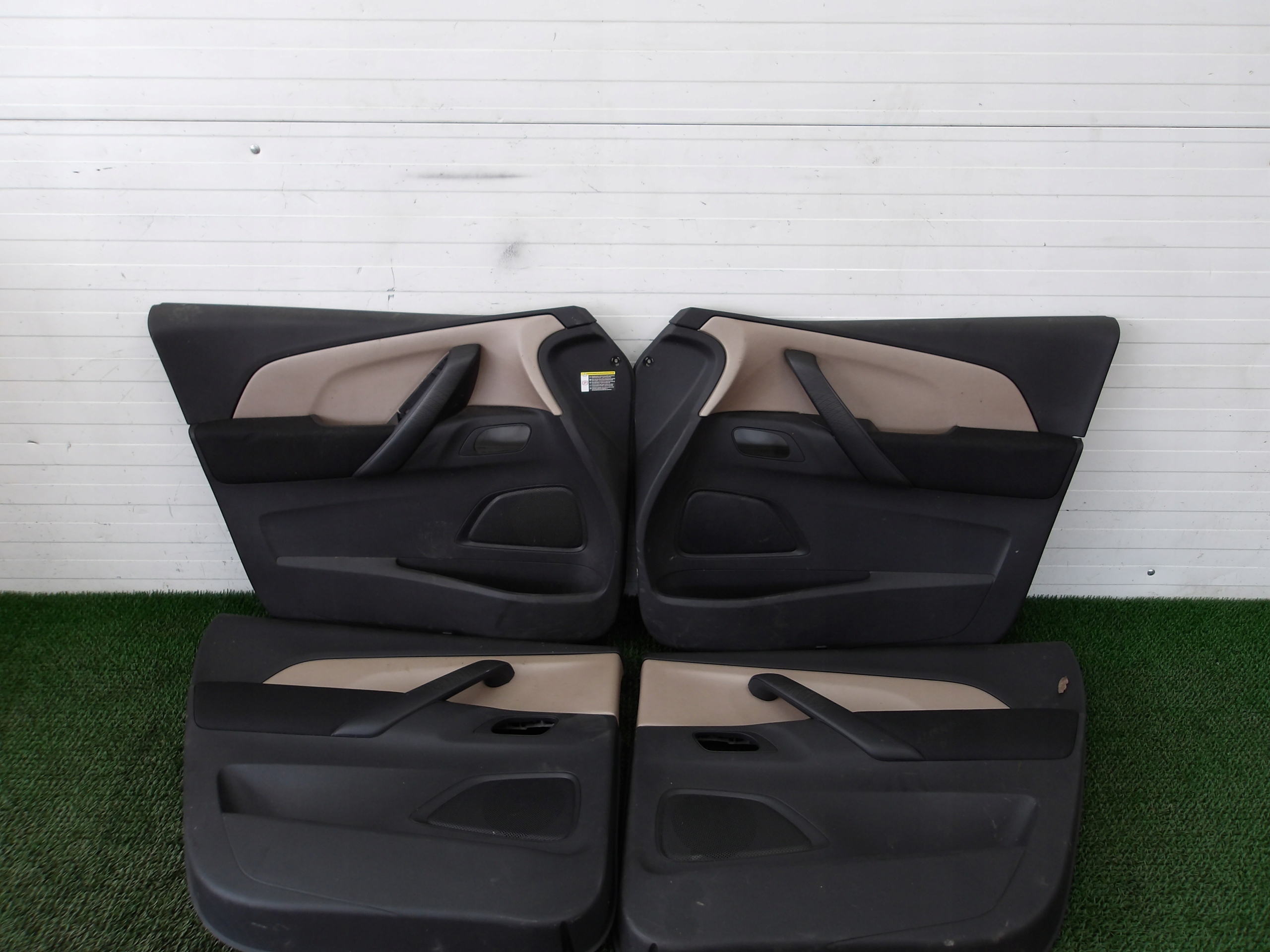 CITROEN C4 PICASSO II seats side KPL EU