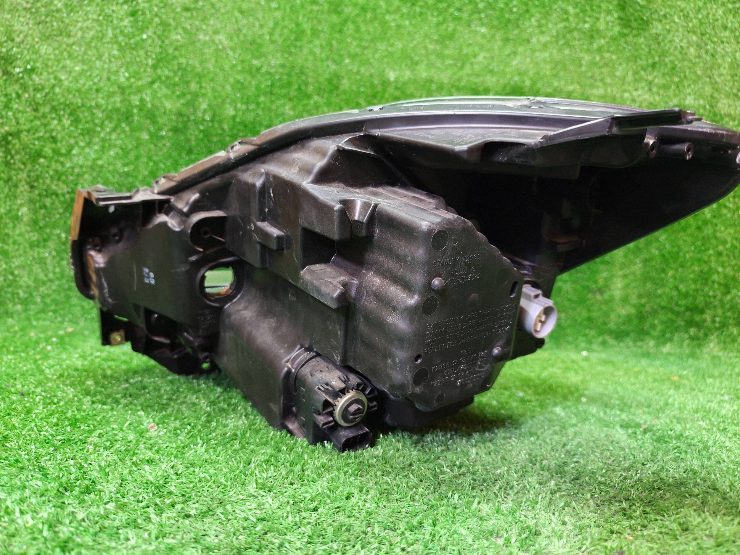 REFLEKTOR right front SUZUKI SWIFT MK8 17- FULL LED NR.1626