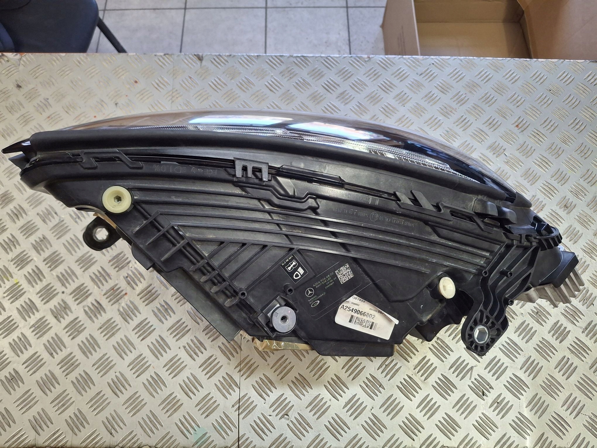 light right front FULL LED DIGITAL LIGHT MERCEDES GLC II W254 2022R->