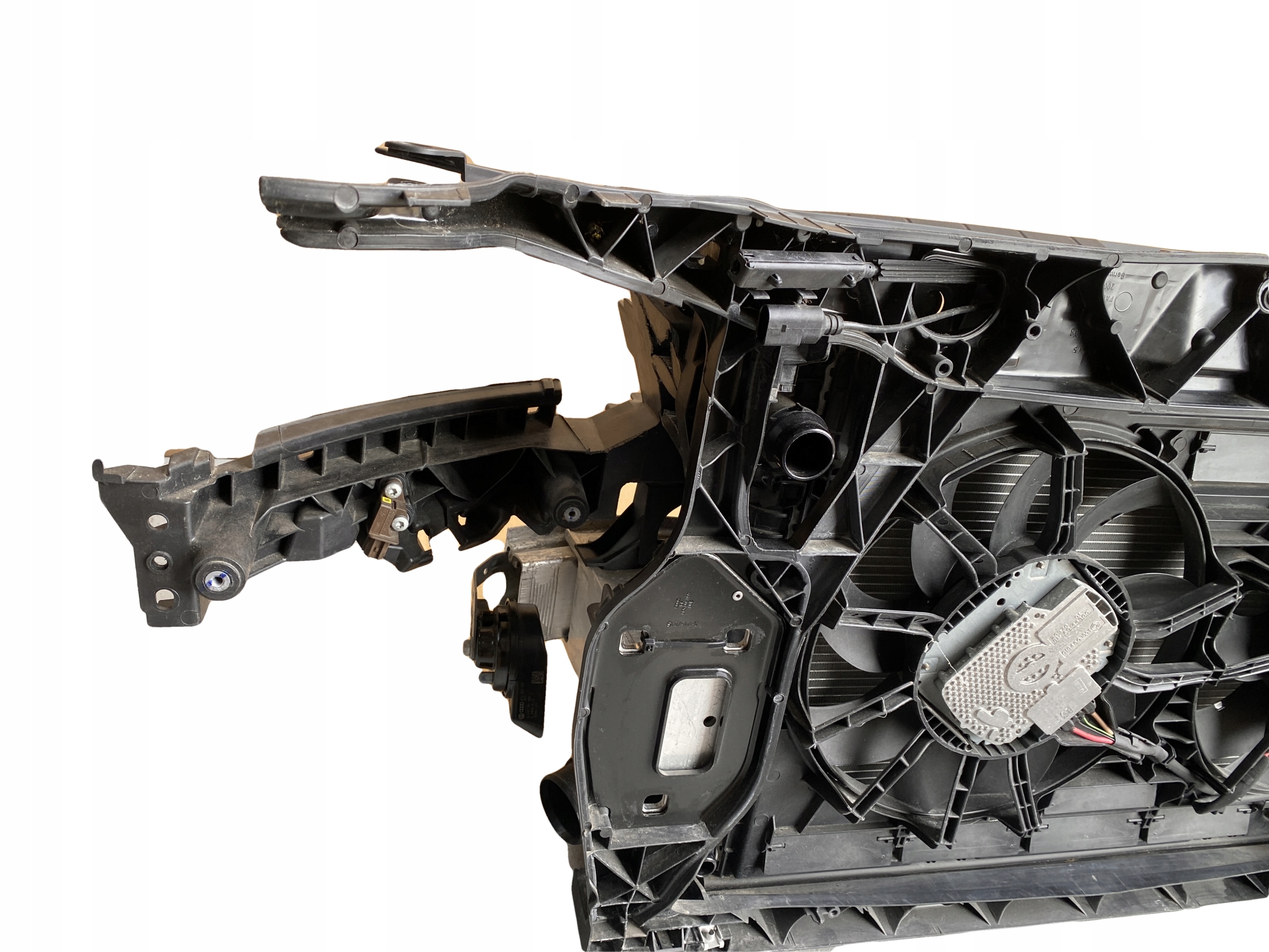 AUDI Q5 8R LIFT 3.0TDI bar, wall radiator