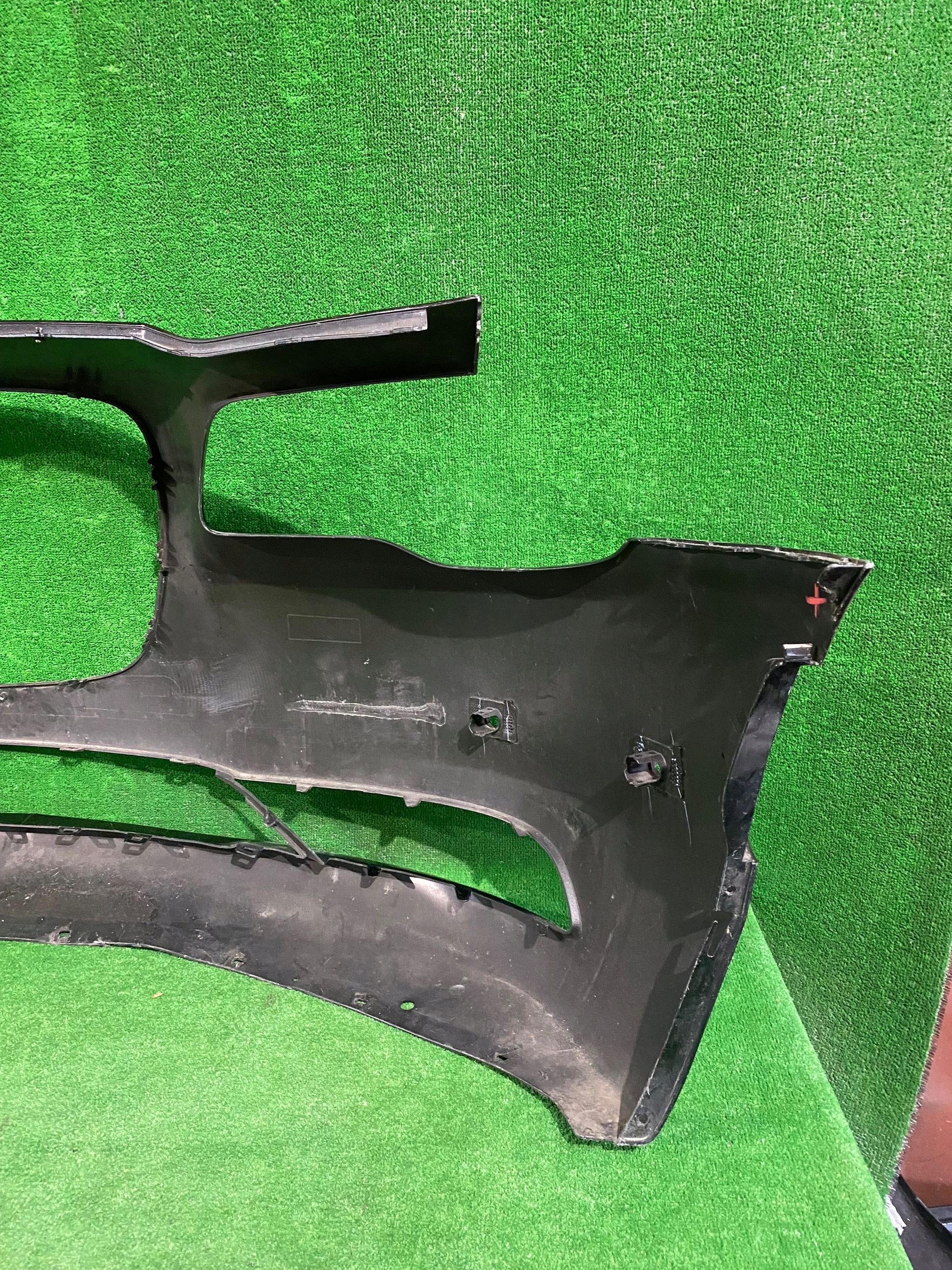 front bumper front CHRYSLER 300C 14