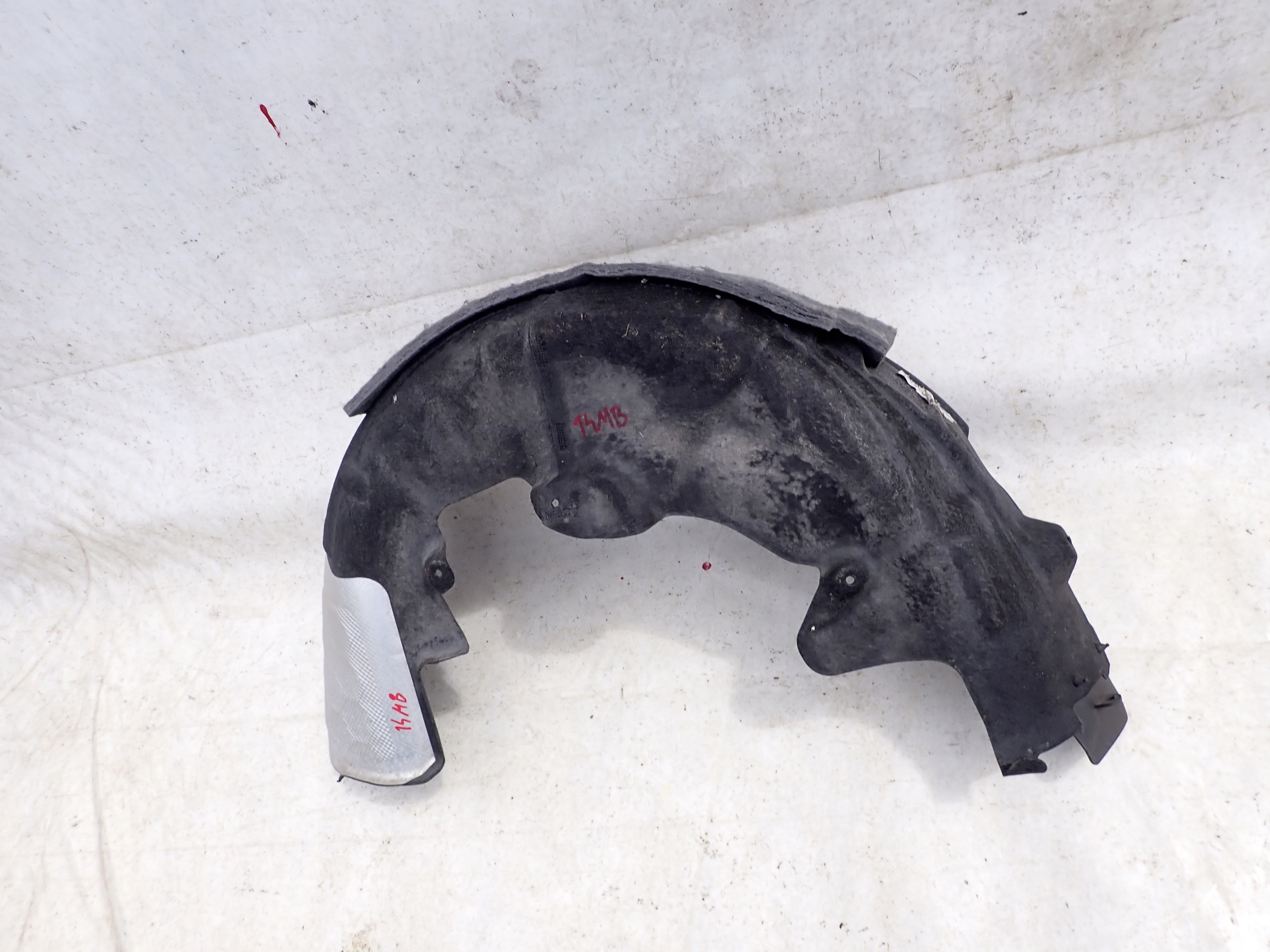 MERCEDES E-KLASA W213 16- mudguard left rear part rear.