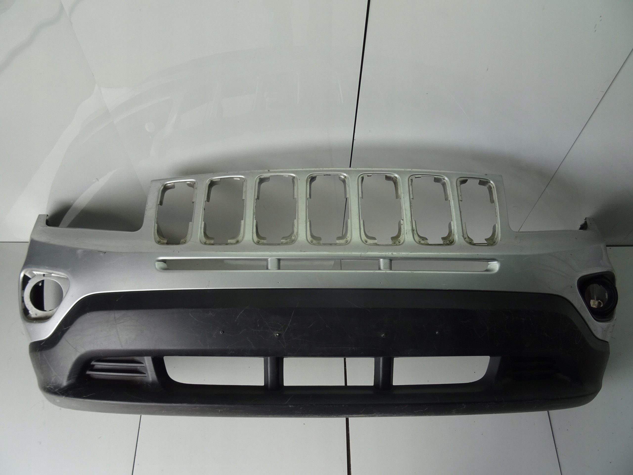 JEEP COMPASS 1116R ZDERZAK PRZÓD ORYGINALNY 8V4XVVVXXX11111 za 699 zł