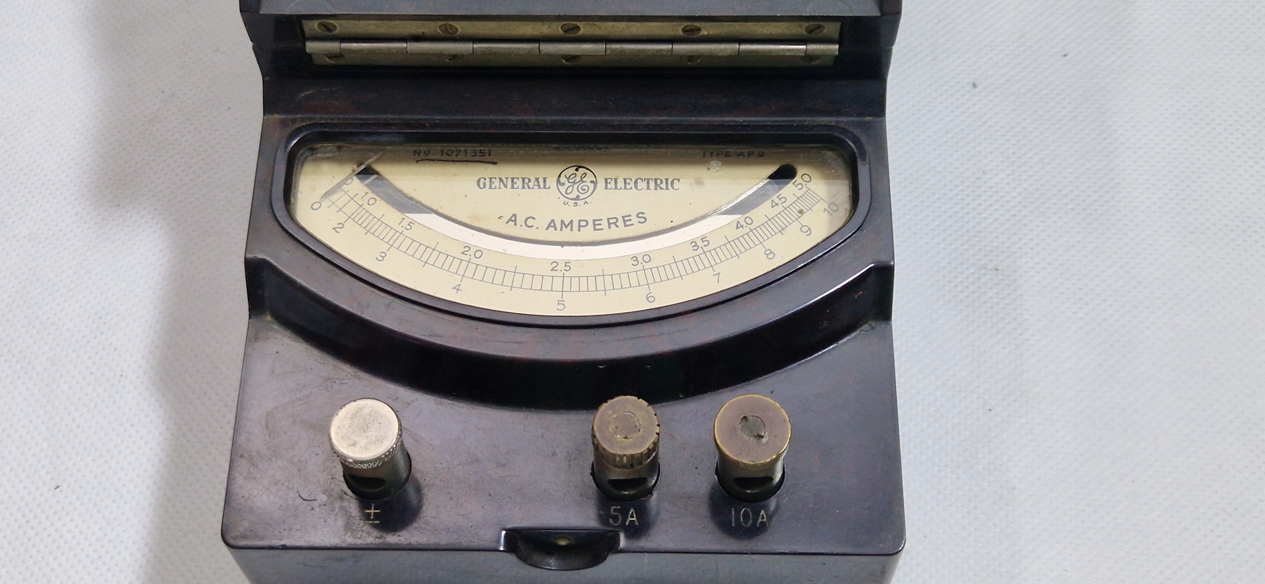 GENERAL ELECTRIC MODEL 8AP9AAW6 TYPE AP9 STARY KOLEKCJONERSKI MIERNIK